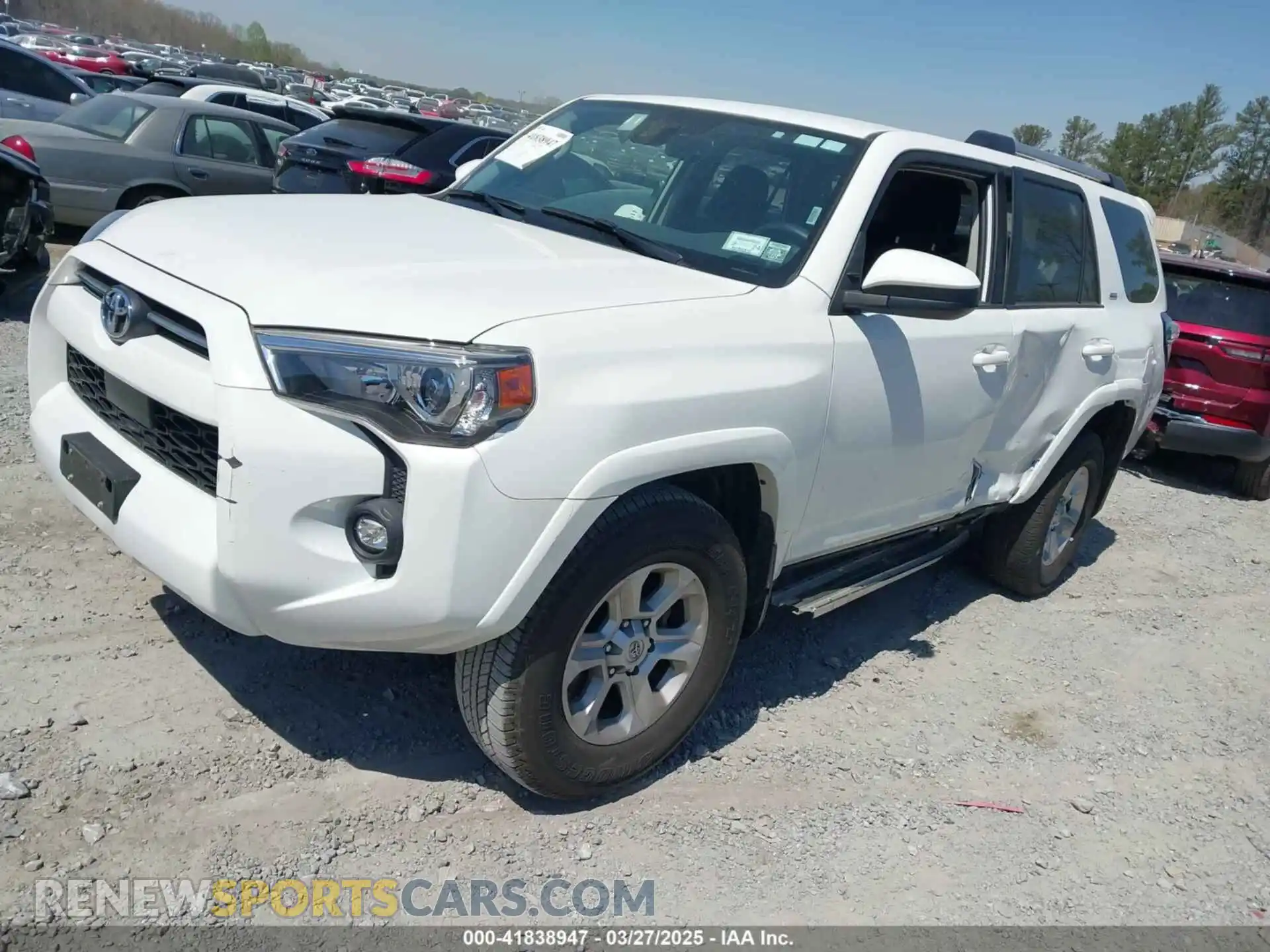2 Photograph of a damaged car JTEMU5JR8M5925646 TOYOTA 4RUNNER 2021