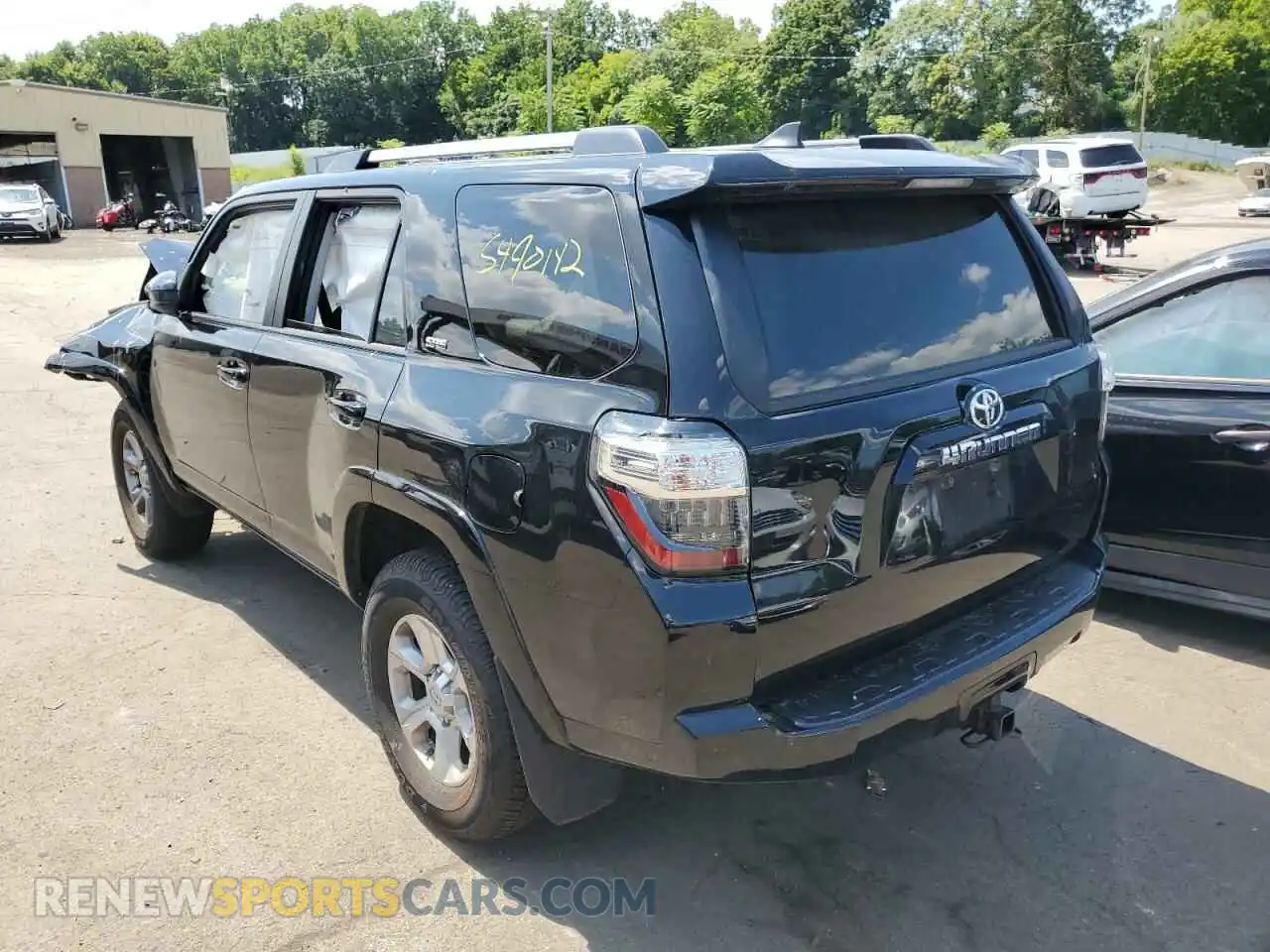 3 Photograph of a damaged car JTEMU5JRXM5952007 TOYOTA 4RUNNER 2021