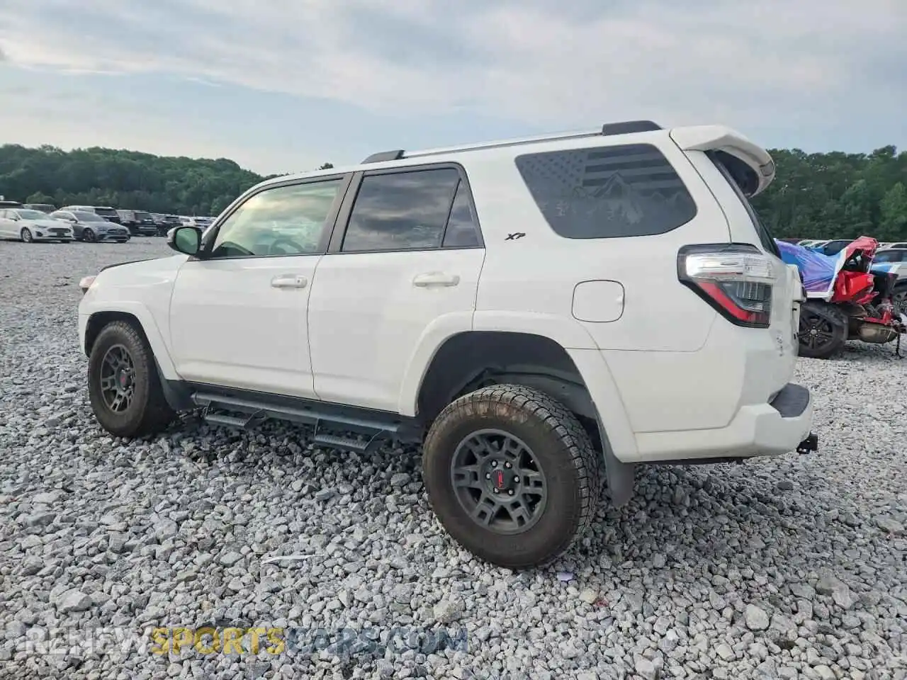 2 Photograph of a damaged car JTENU5JR0M5849179 TOYOTA 4RUNNER 2021