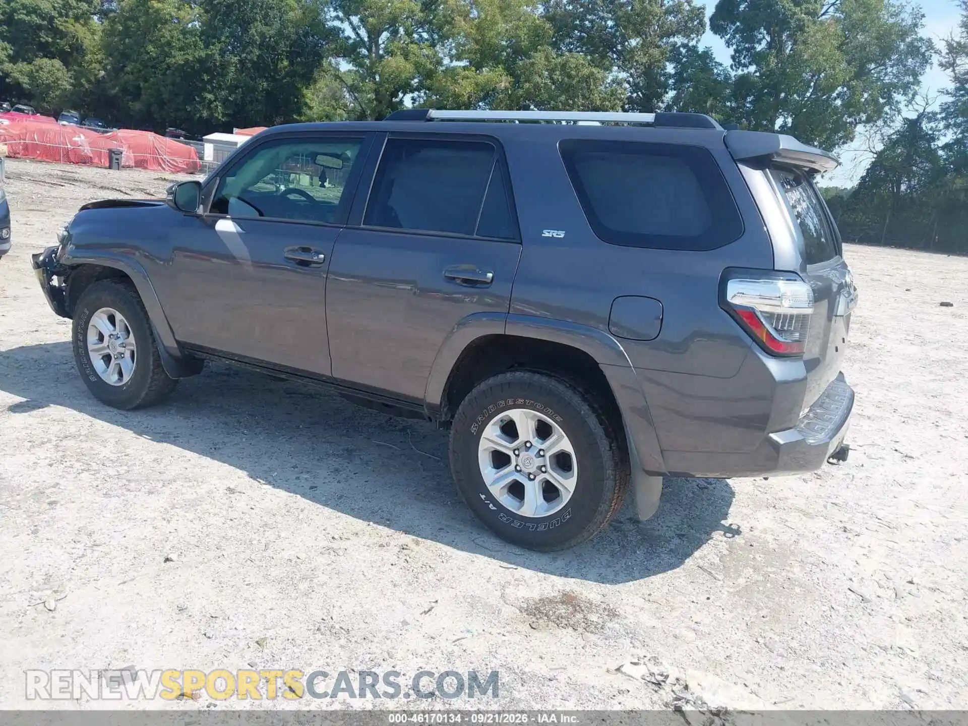 3 Photograph of a damaged car JTENU5JR0M5864362 TOYOTA 4RUNNER 2021