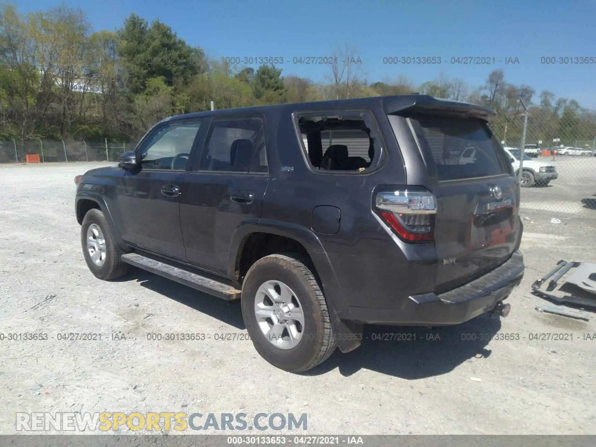 3 Photograph of a damaged car JTENU5JR0M5887902 TOYOTA 4RUNNER 2021