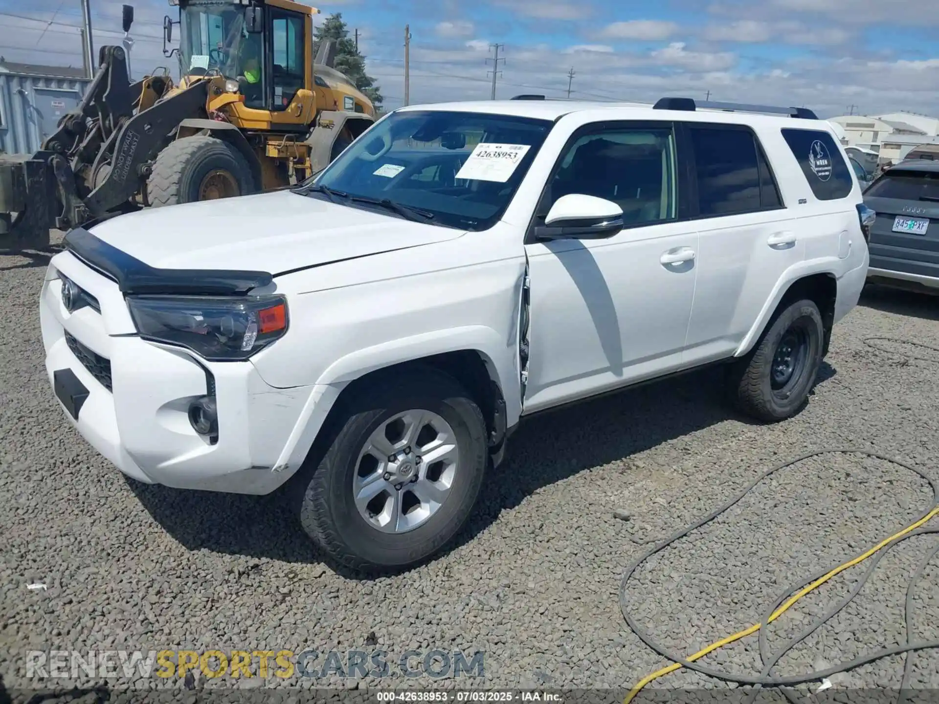 2 Photograph of a damaged car JTENU5JR0M5900230 TOYOTA 4RUNNER 2021