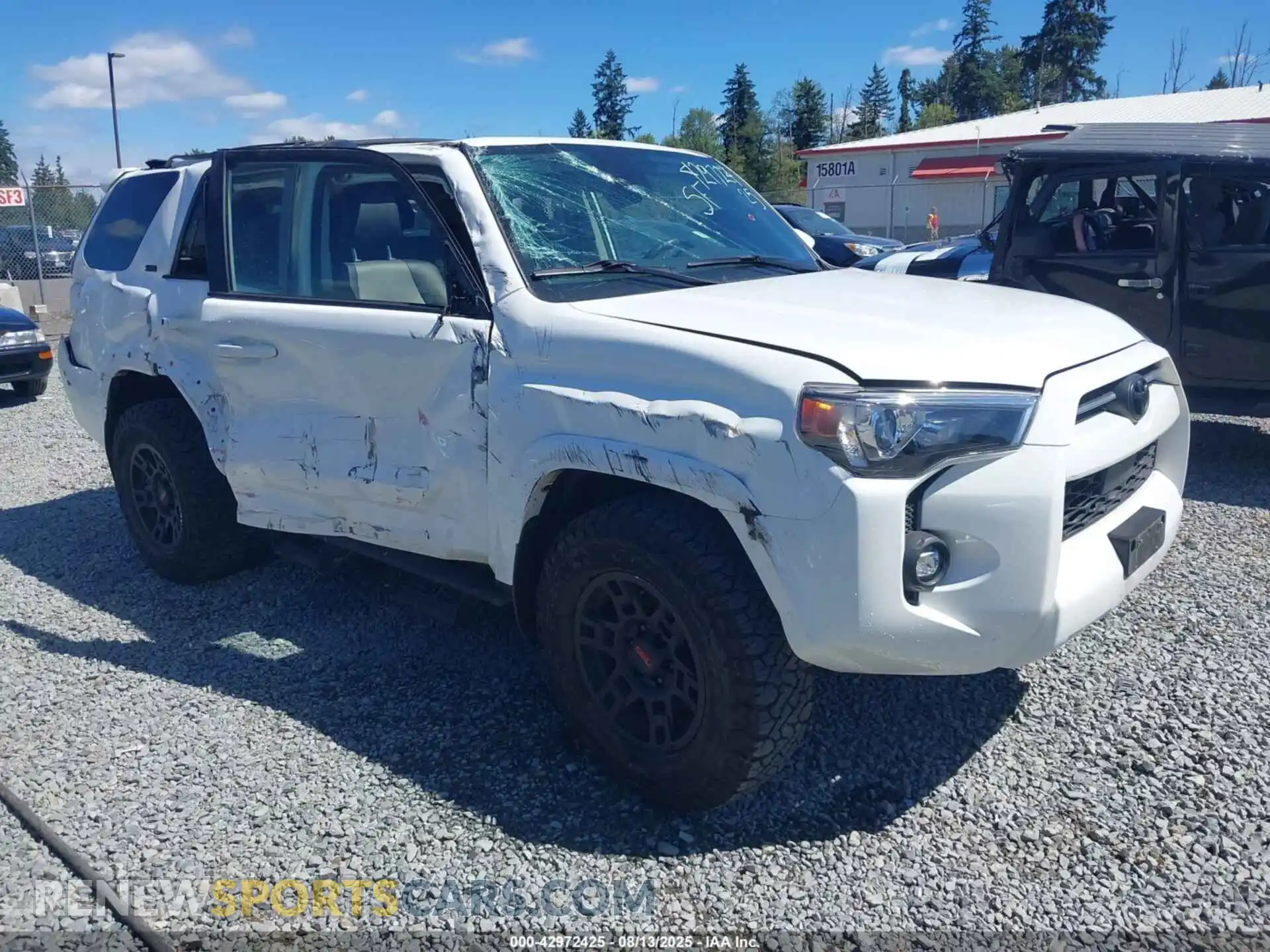 1 Photograph of a damaged car JTENU5JR1M5896821 TOYOTA 4RUNNER 2021