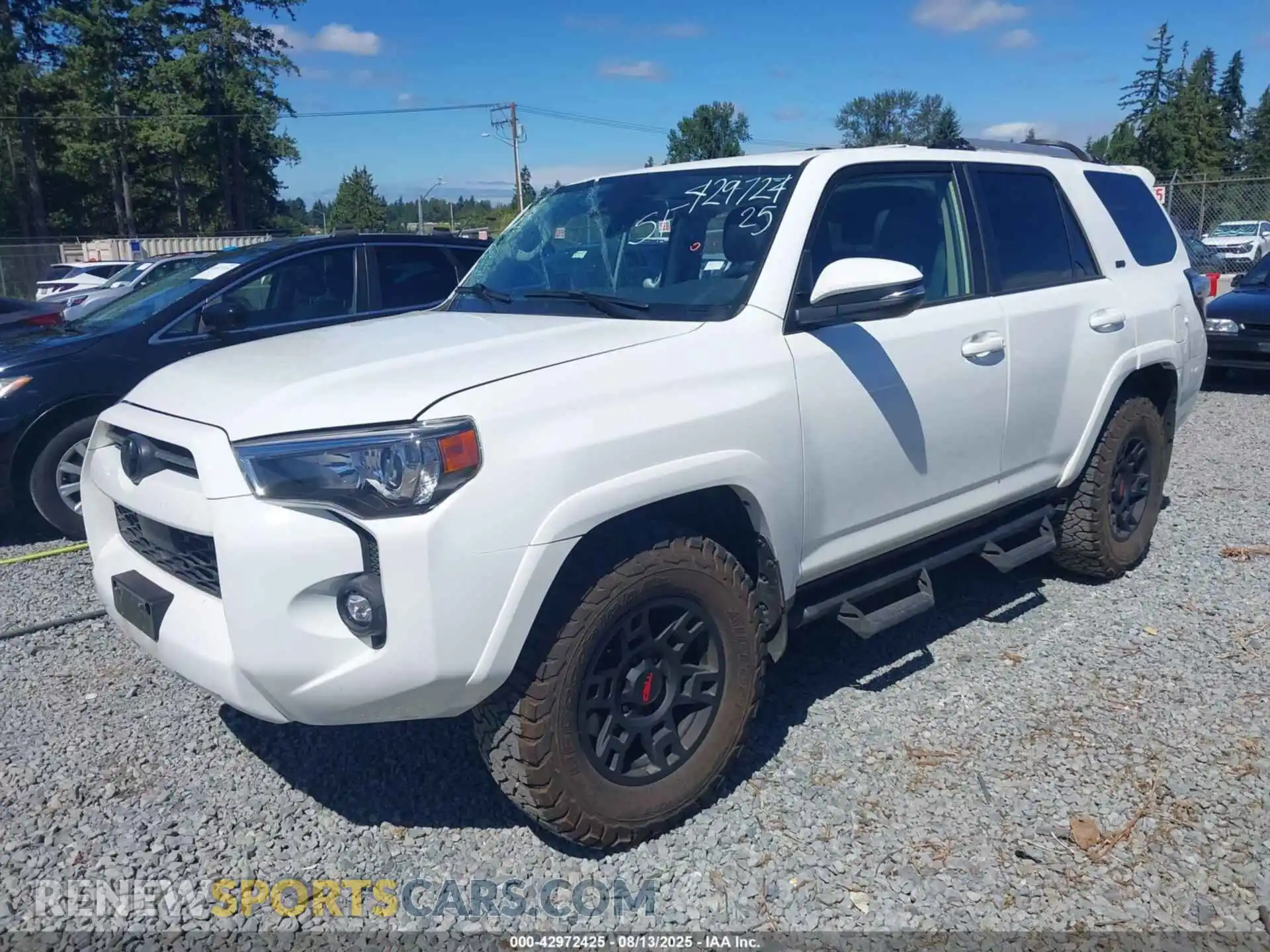 2 Photograph of a damaged car JTENU5JR1M5896821 TOYOTA 4RUNNER 2021