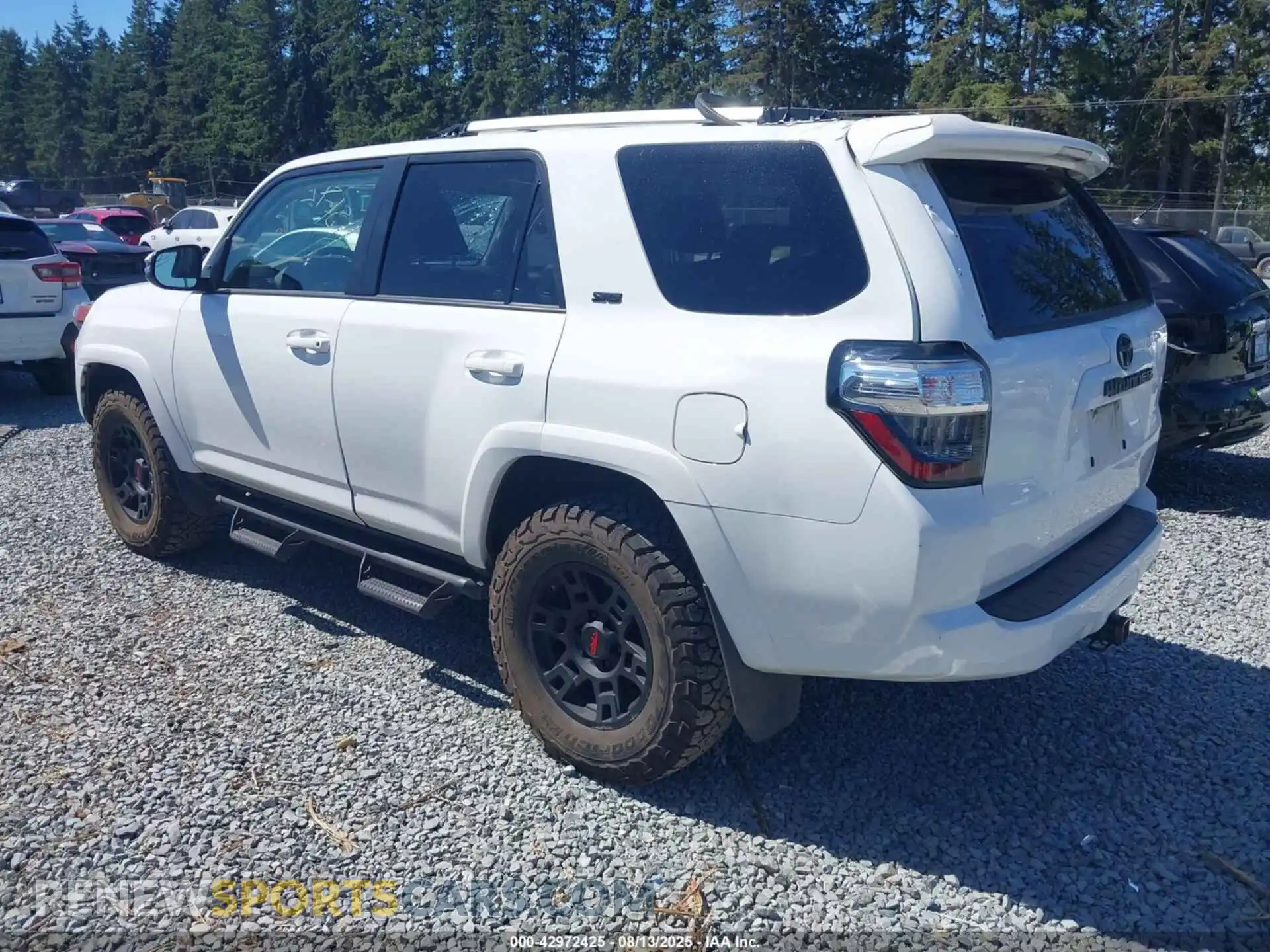 3 Photograph of a damaged car JTENU5JR1M5896821 TOYOTA 4RUNNER 2021