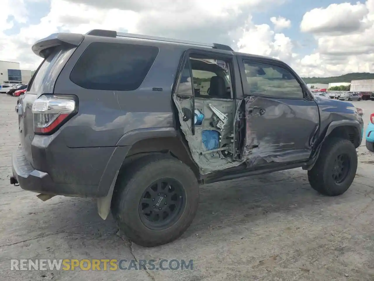 3 Photograph of a damaged car JTENU5JR2M5922617 TOYOTA 4RUNNER 2021