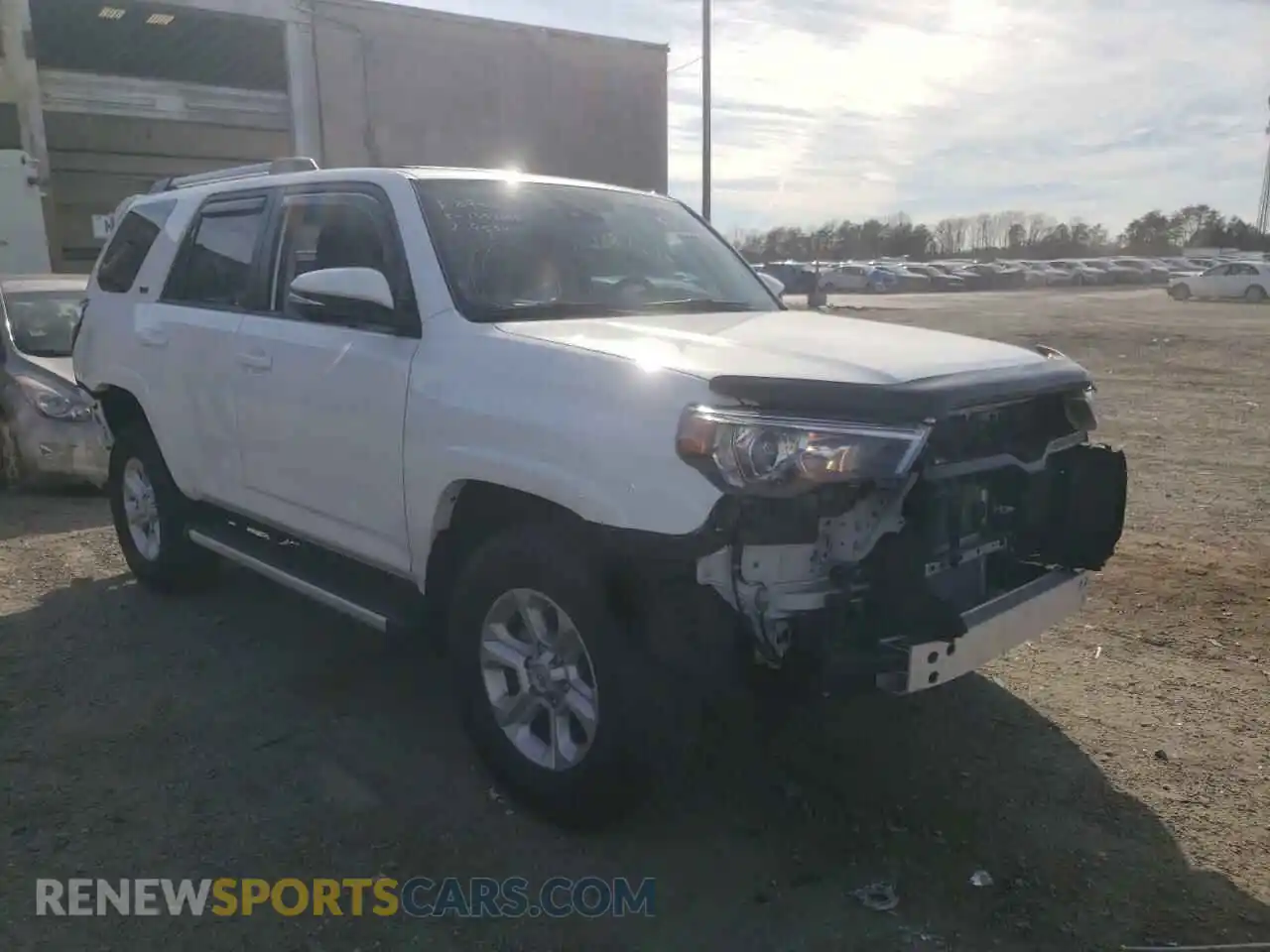 1 Photograph of a damaged car JTENU5JR2M5953477 TOYOTA 4RUNNER 2021