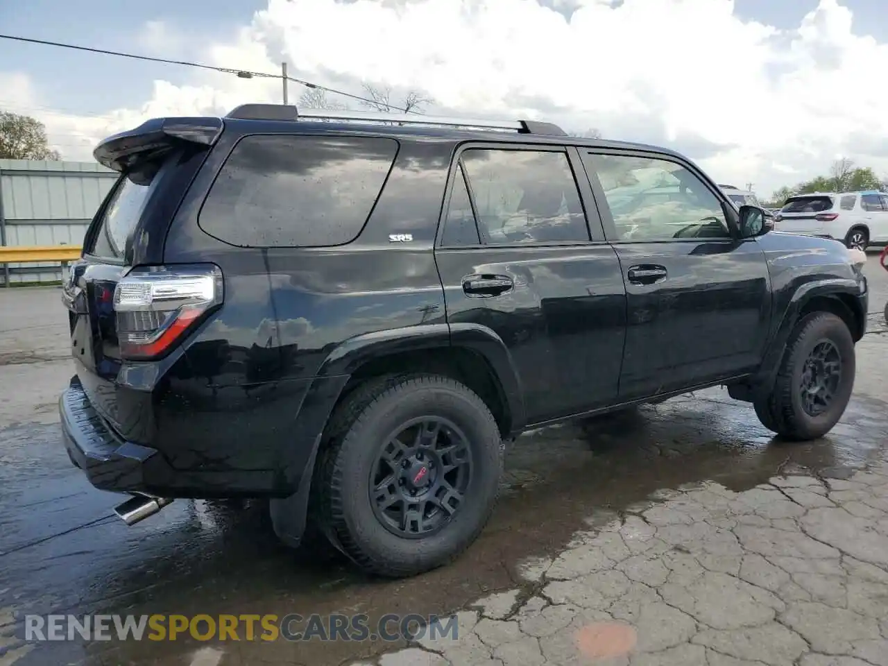 3 Photograph of a damaged car JTENU5JR2M5954967 TOYOTA 4RUNNER 2021