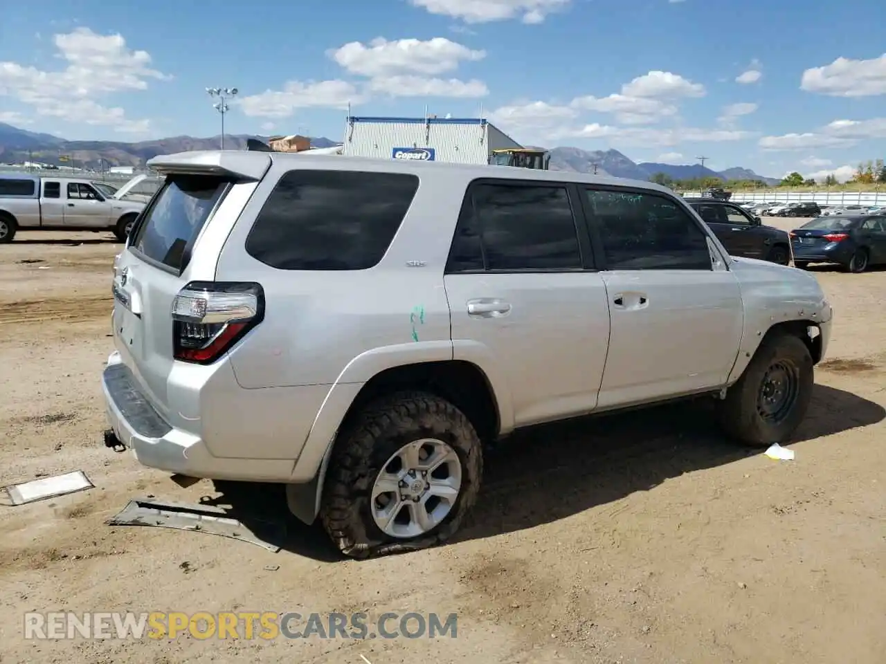 3 Photograph of a damaged car JTENU5JR2M5967251 TOYOTA 4RUNNER 2021