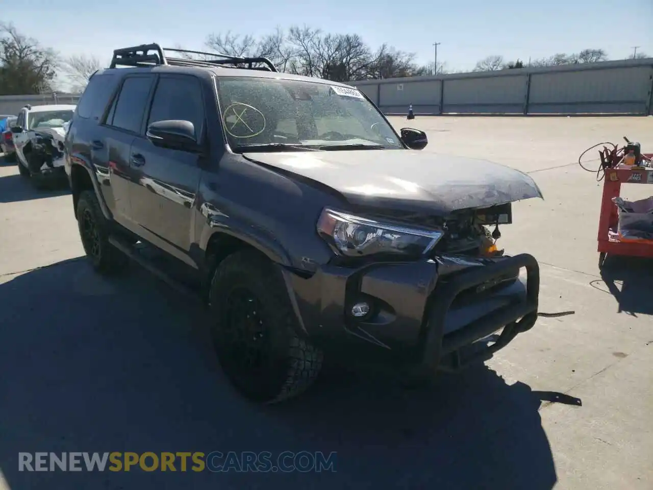 1 Photograph of a damaged car JTENU5JR2M5967914 TOYOTA 4RUNNER 2021