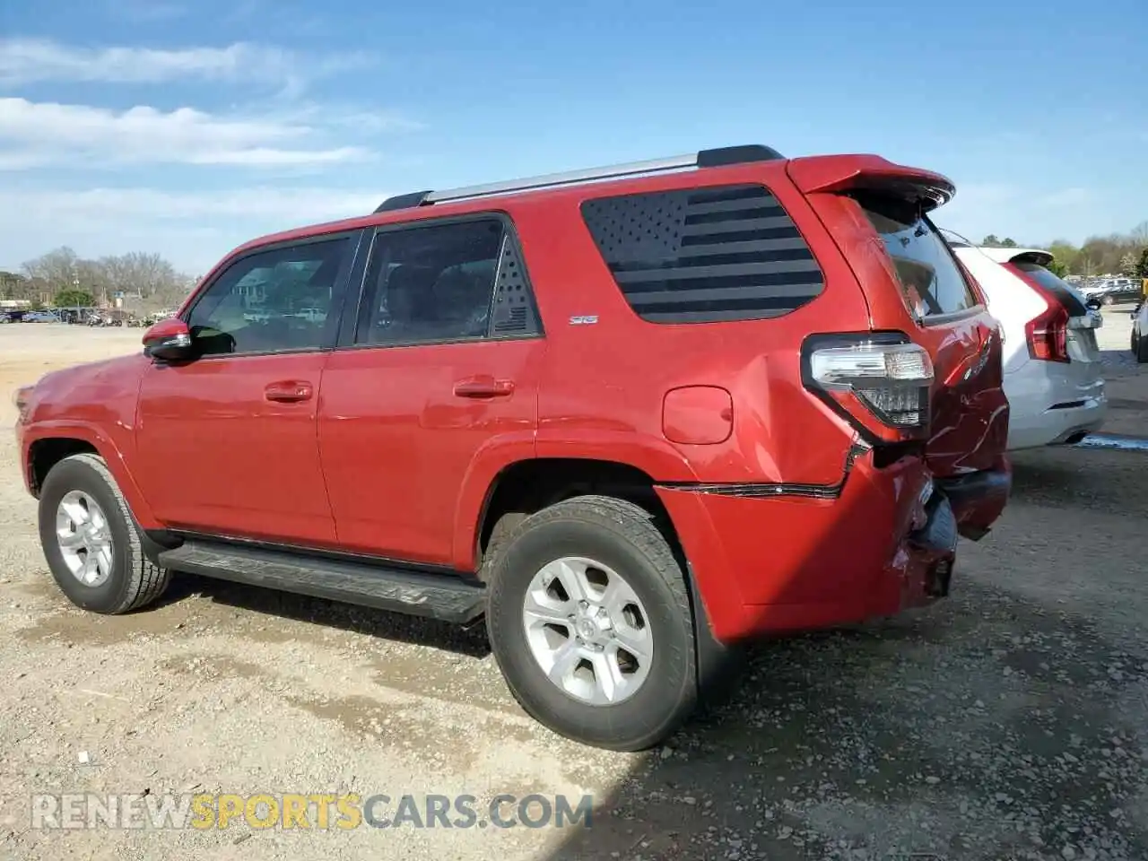 2 fotografías del automóvil dañado JTENU5JR5M5903821 TOYOTA 4RUNNER 2021