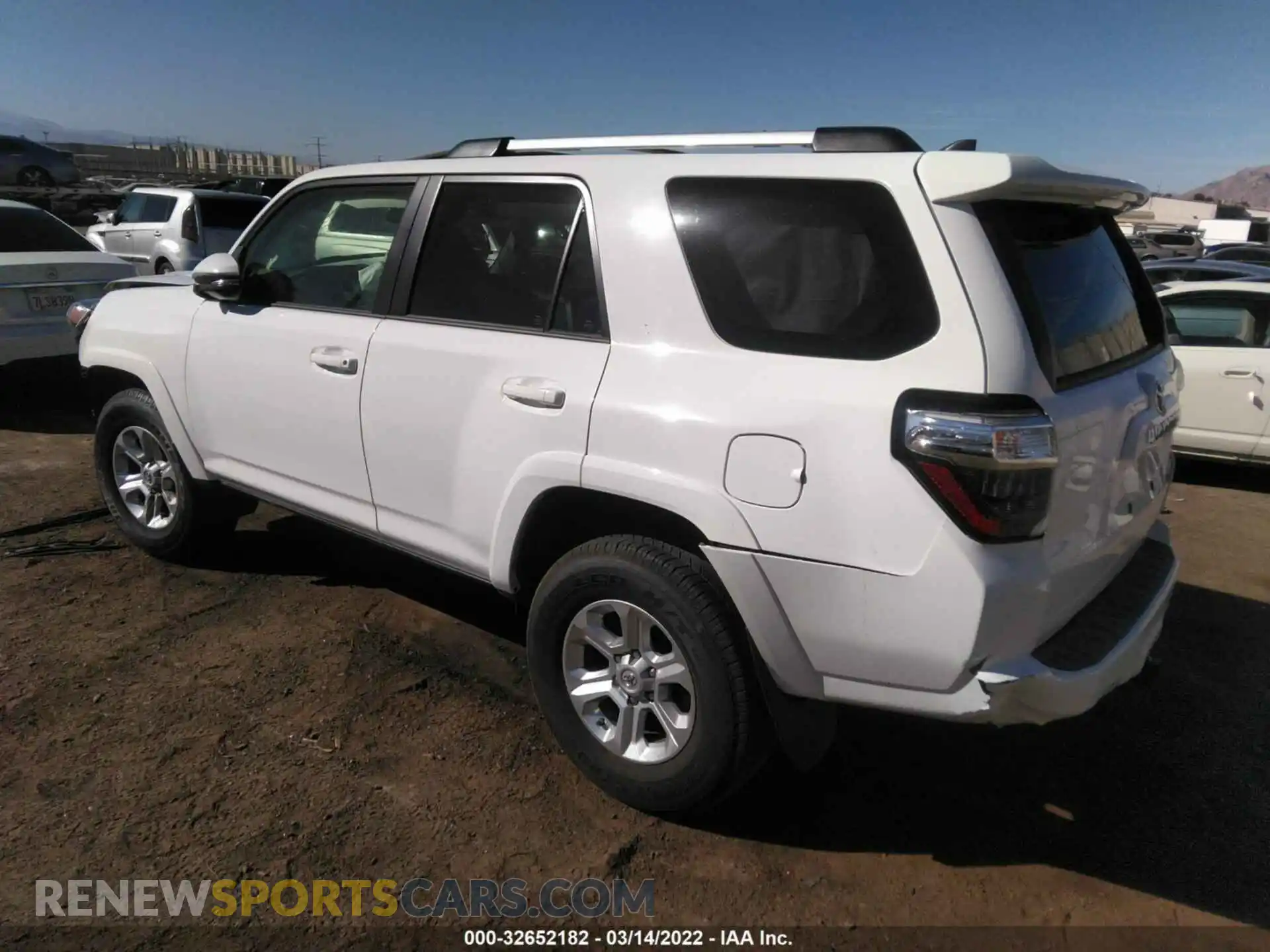 3 Photograph of a damaged car JTENU5JR5M5914995 TOYOTA 4RUNNER 2021