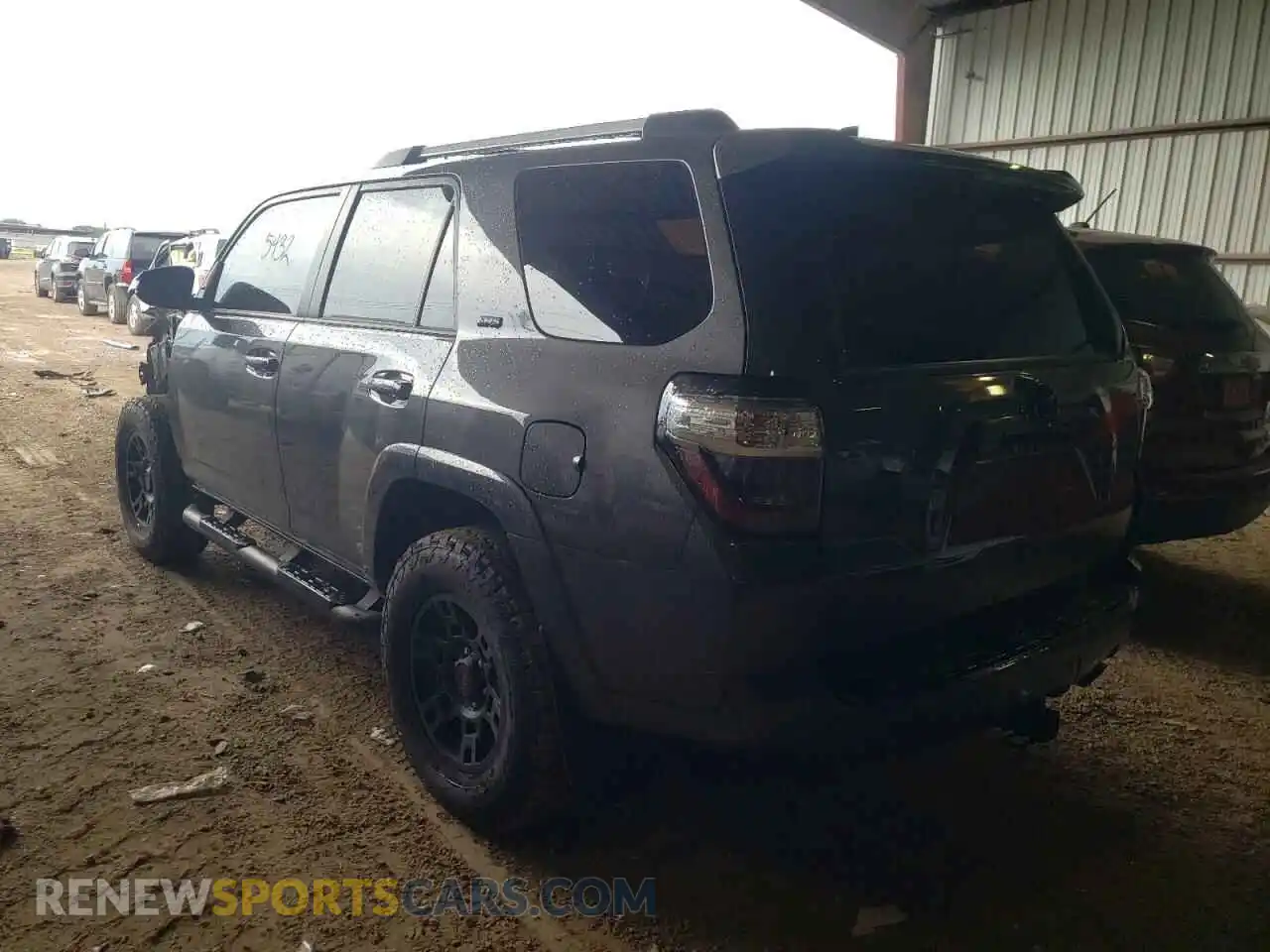 3 Photograph of a damaged car JTENU5JR5M5962576 TOYOTA 4RUNNER 2021