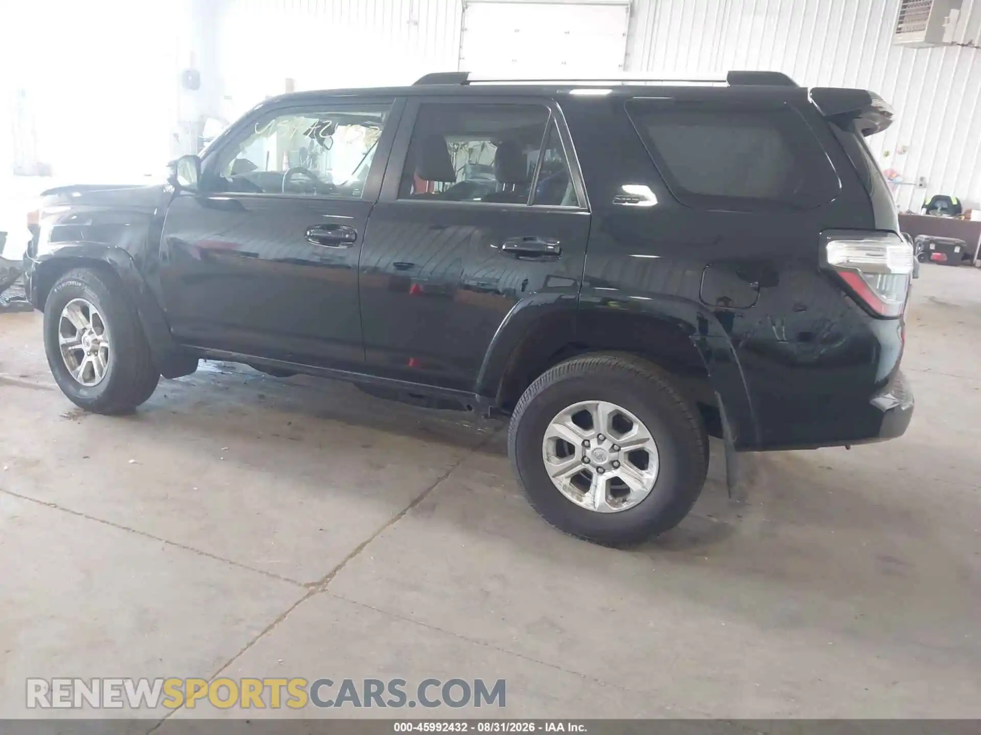 3 Фотография поврежденного автомобиля JTENU5JR5M5966787 TOYOTA 4RUNNER 2021