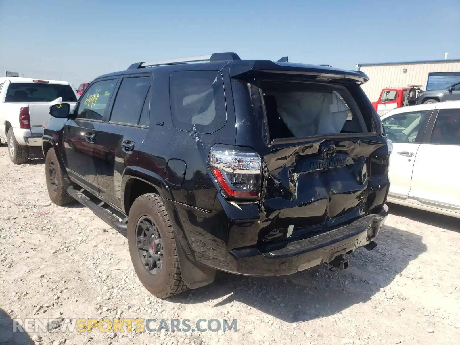 3 Photograph of a damaged car JTENU5JR6M5873955 TOYOTA 4RUNNER 2021