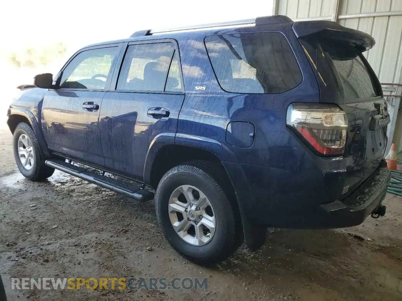 2 Photograph of a damaged car JTENU5JR6M5879335 TOYOTA 4RUNNER 2021