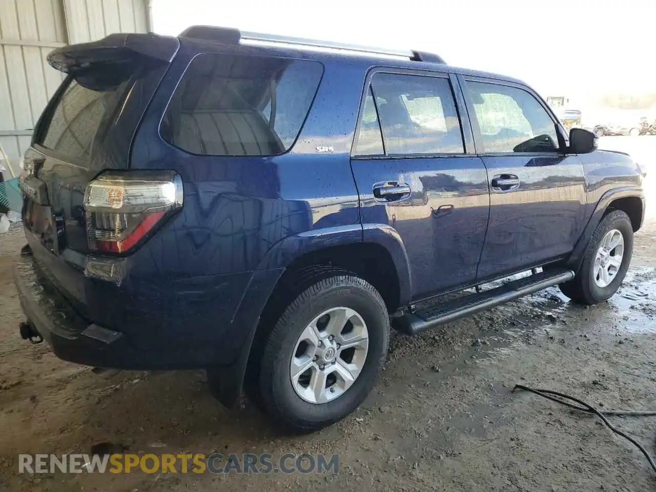 3 Photograph of a damaged car JTENU5JR6M5879335 TOYOTA 4RUNNER 2021