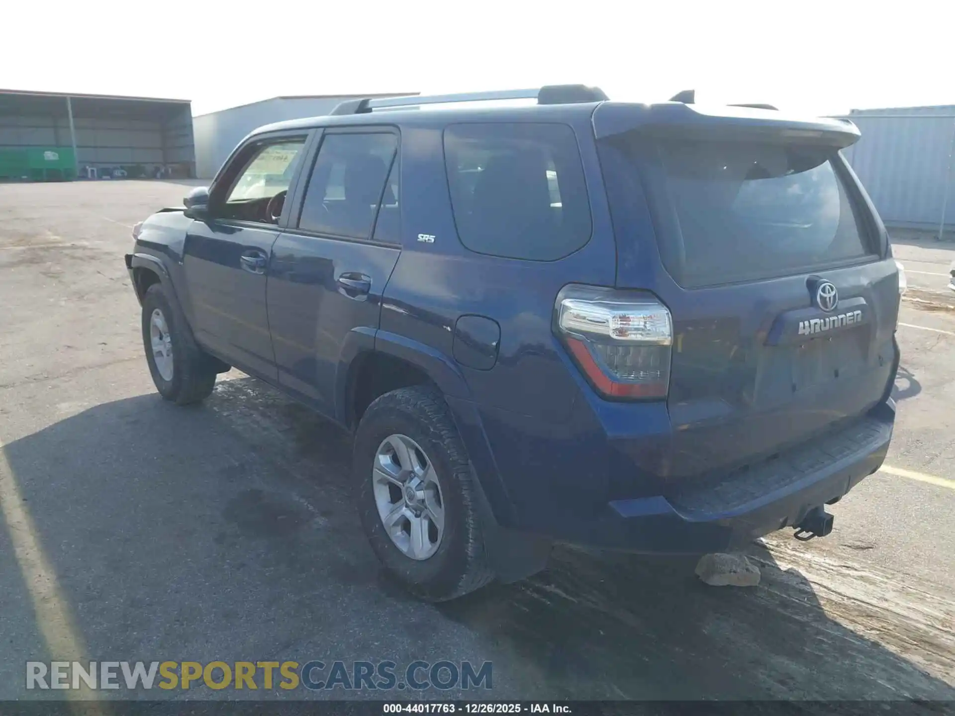 3 Photograph of a damaged car JTENU5JR7M5886665 TOYOTA 4RUNNER 2021