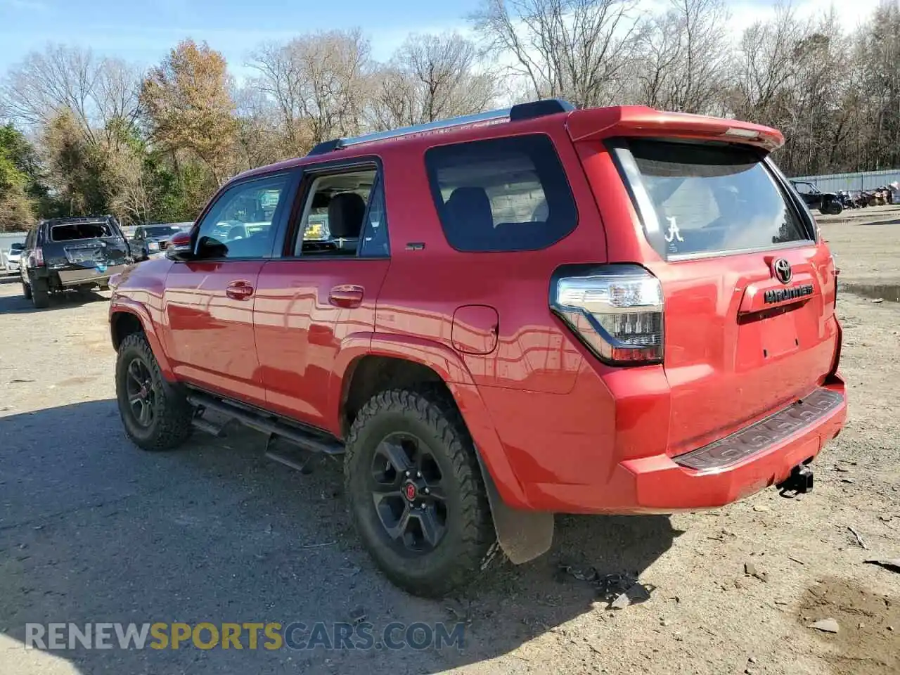 2 Photograph of a damaged car JTENU5JR9M5865462 TOYOTA 4RUNNER 2021