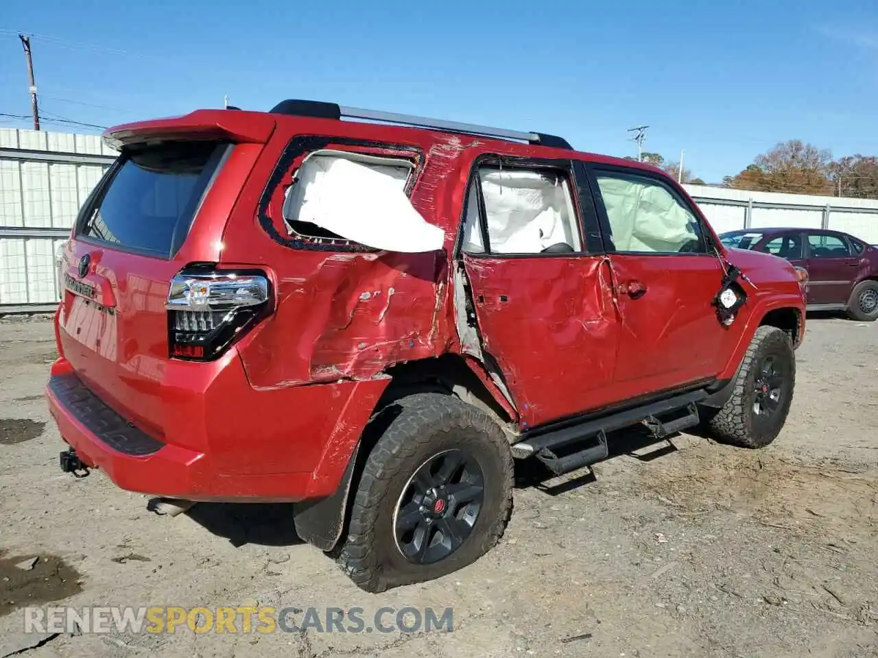 3 Photograph of a damaged car JTENU5JR9M5865462 TOYOTA 4RUNNER 2021