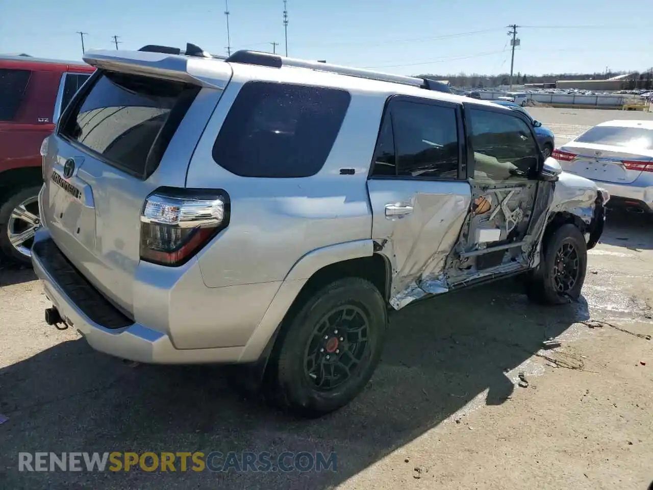 3 Photograph of a damaged car JTENU5JR9M5880589 TOYOTA 4RUNNER 2021