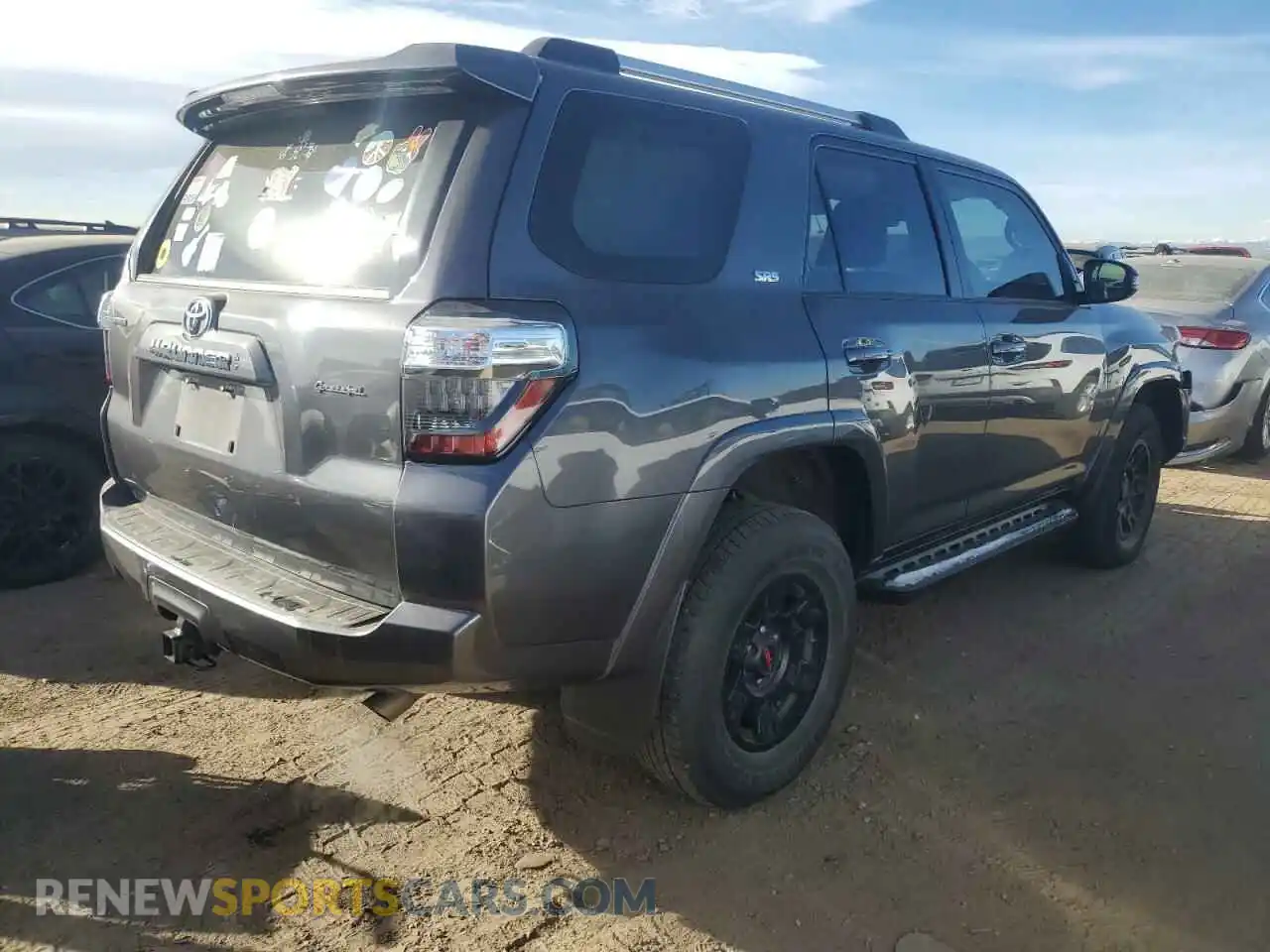 3 fotografías del automóvil dañado JTENU5JR9M5882990 TOYOTA 4RUNNER 2021