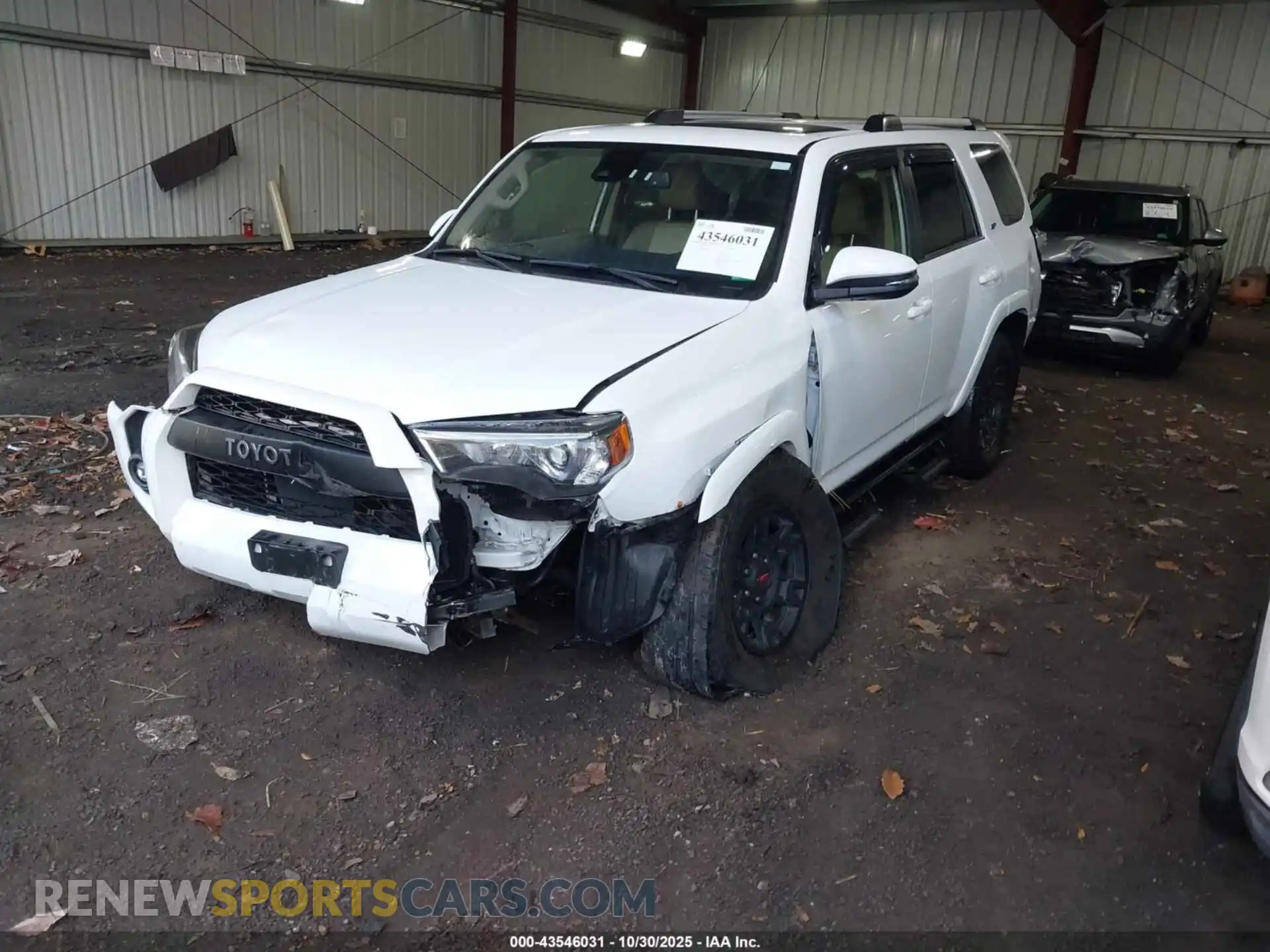 2 fotografías del automóvil dañado JTENU5JR9M5956182 TOYOTA 4RUNNER 2021