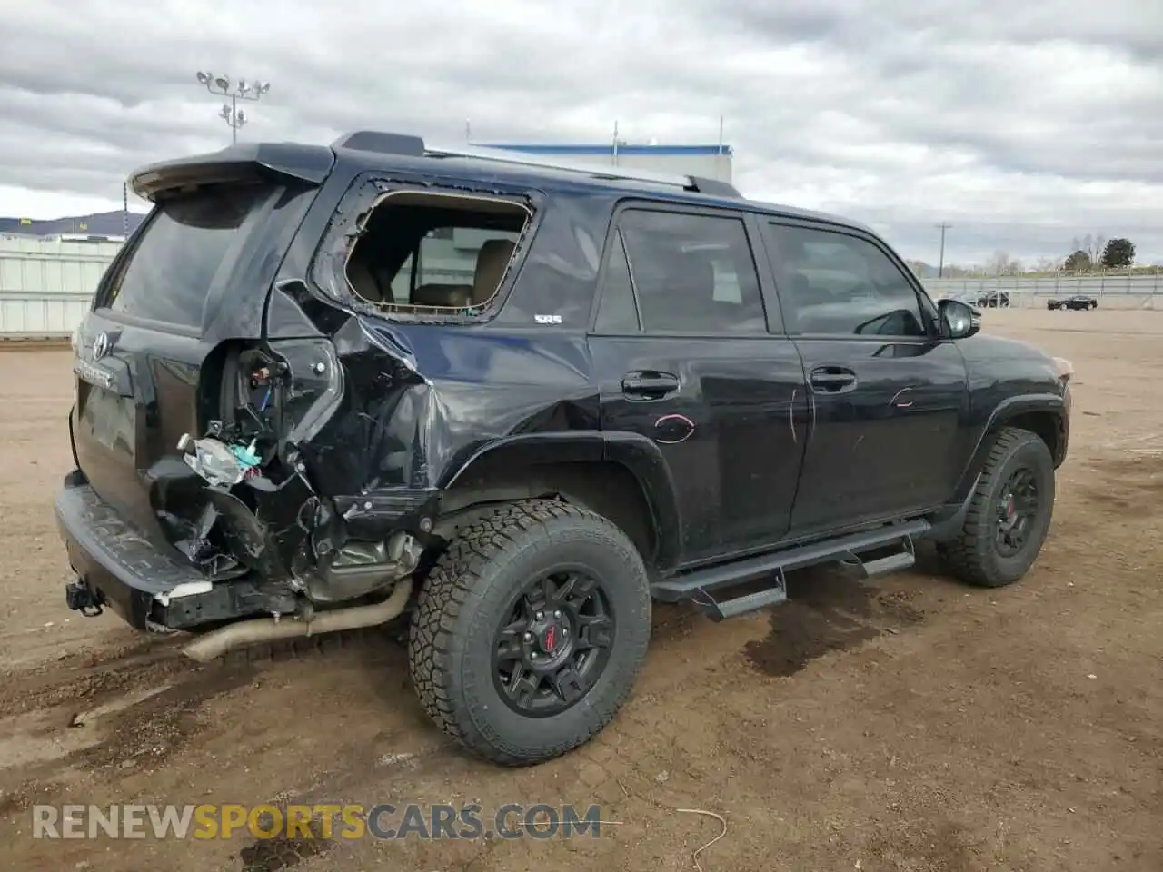 3 Photograph of a damaged car JTENU5JRXM5872470 TOYOTA 4RUNNER 2021