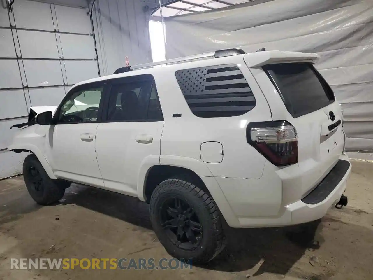 2 Photograph of a damaged car JTENU5JRXM5894145 TOYOTA 4RUNNER 2021