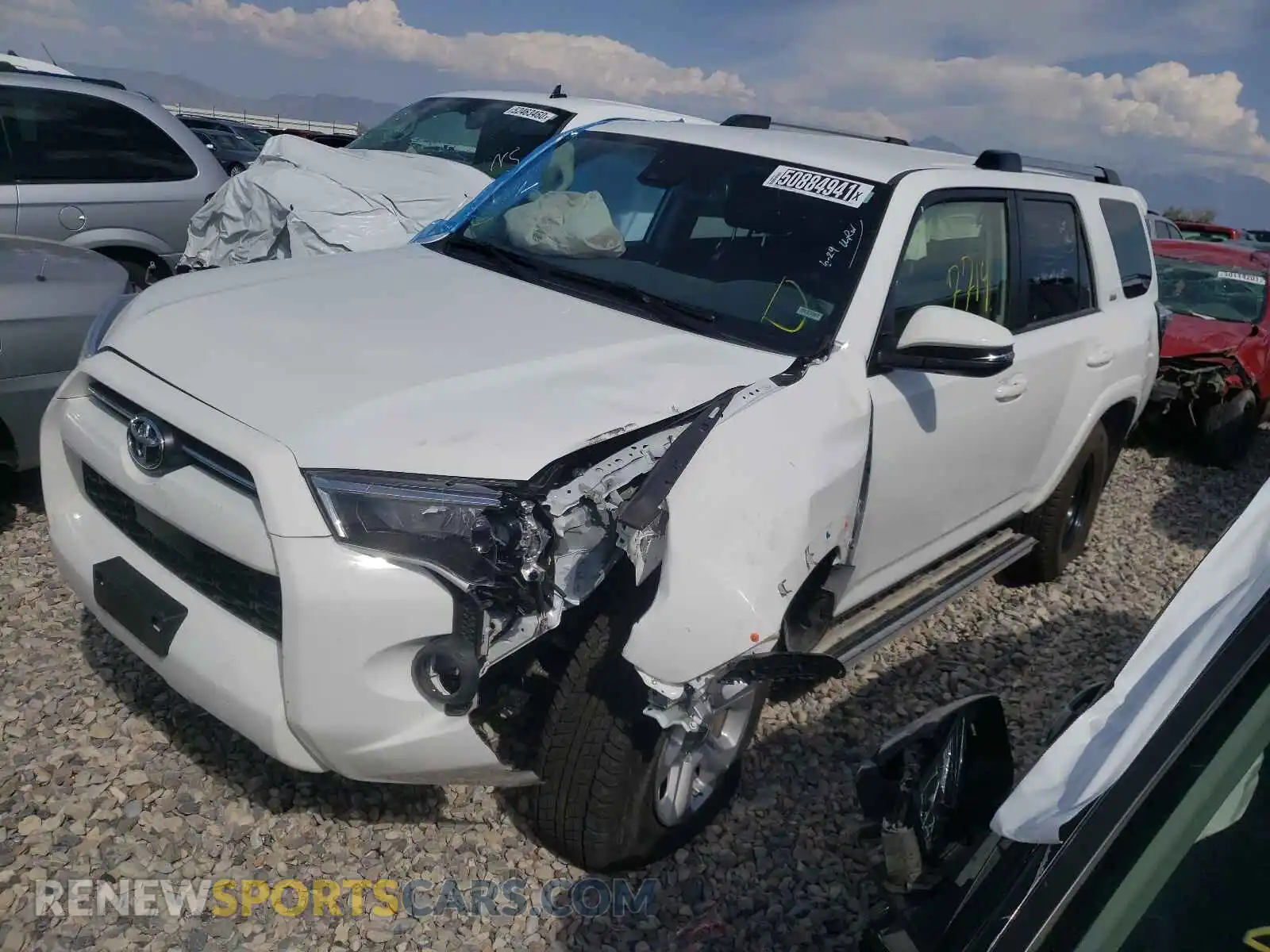 2 Photograph of a damaged car JTENU5JRXM5901272 TOYOTA 4RUNNER 2021