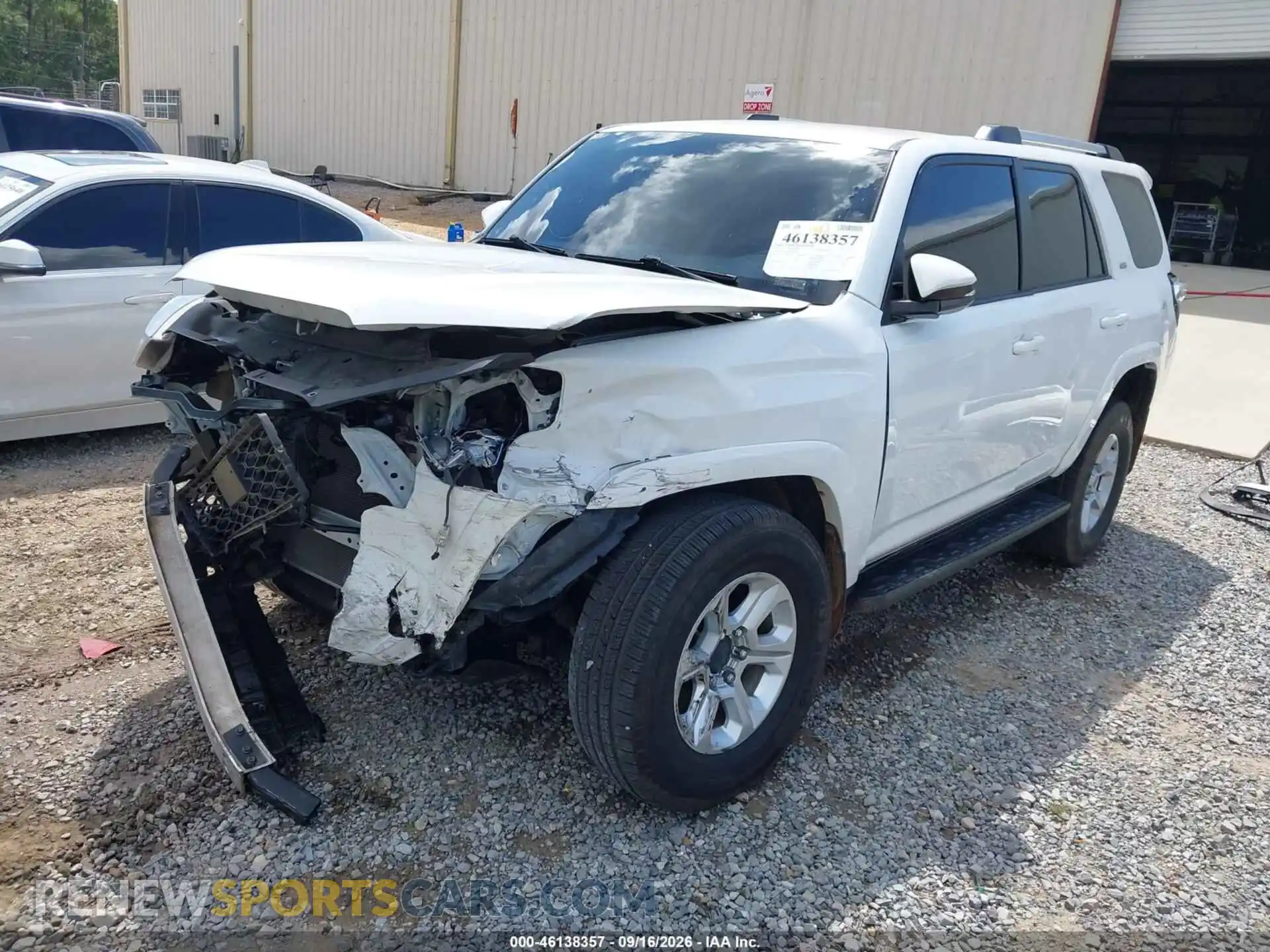 2 Photograph of a damaged car JTENU5JRXM5921294 TOYOTA 4RUNNER 2021