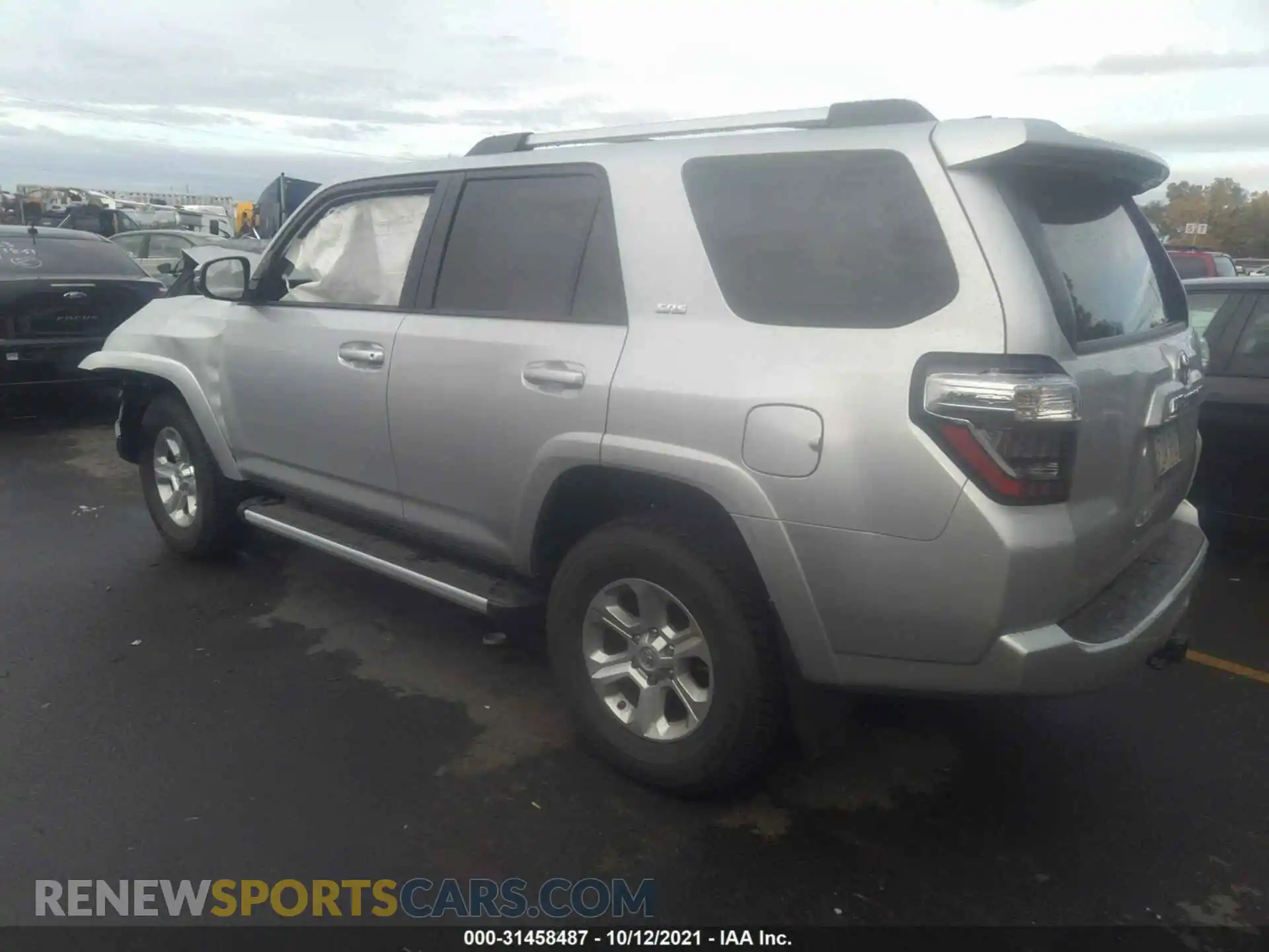 3 Photograph of a damaged car JTENU5JRXM5939052 TOYOTA 4RUNNER 2021