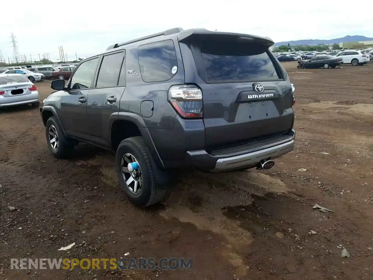 3 Photograph of a damaged car JTEPU5JR3M5925292 TOYOTA 4RUNNER 2021