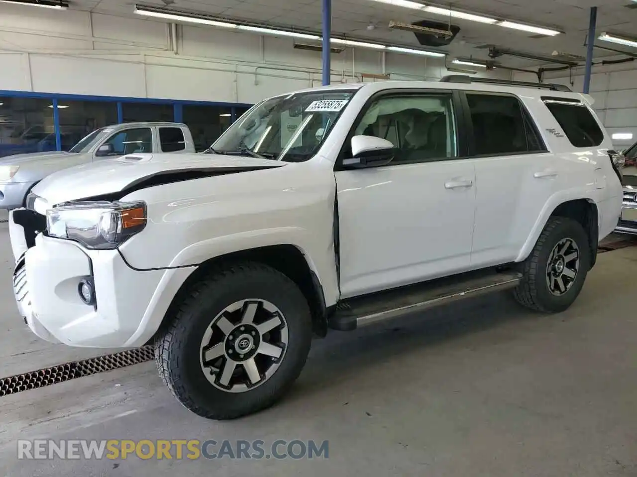 1 Photograph of a damaged car JTEPU5JR4M5867497 TOYOTA 4RUNNER 2021