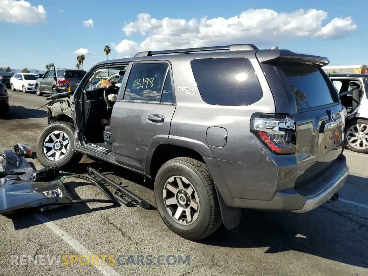 3 Photograph of a damaged car JTEPU5JR4M5966773 TOYOTA 4RUNNER 2021