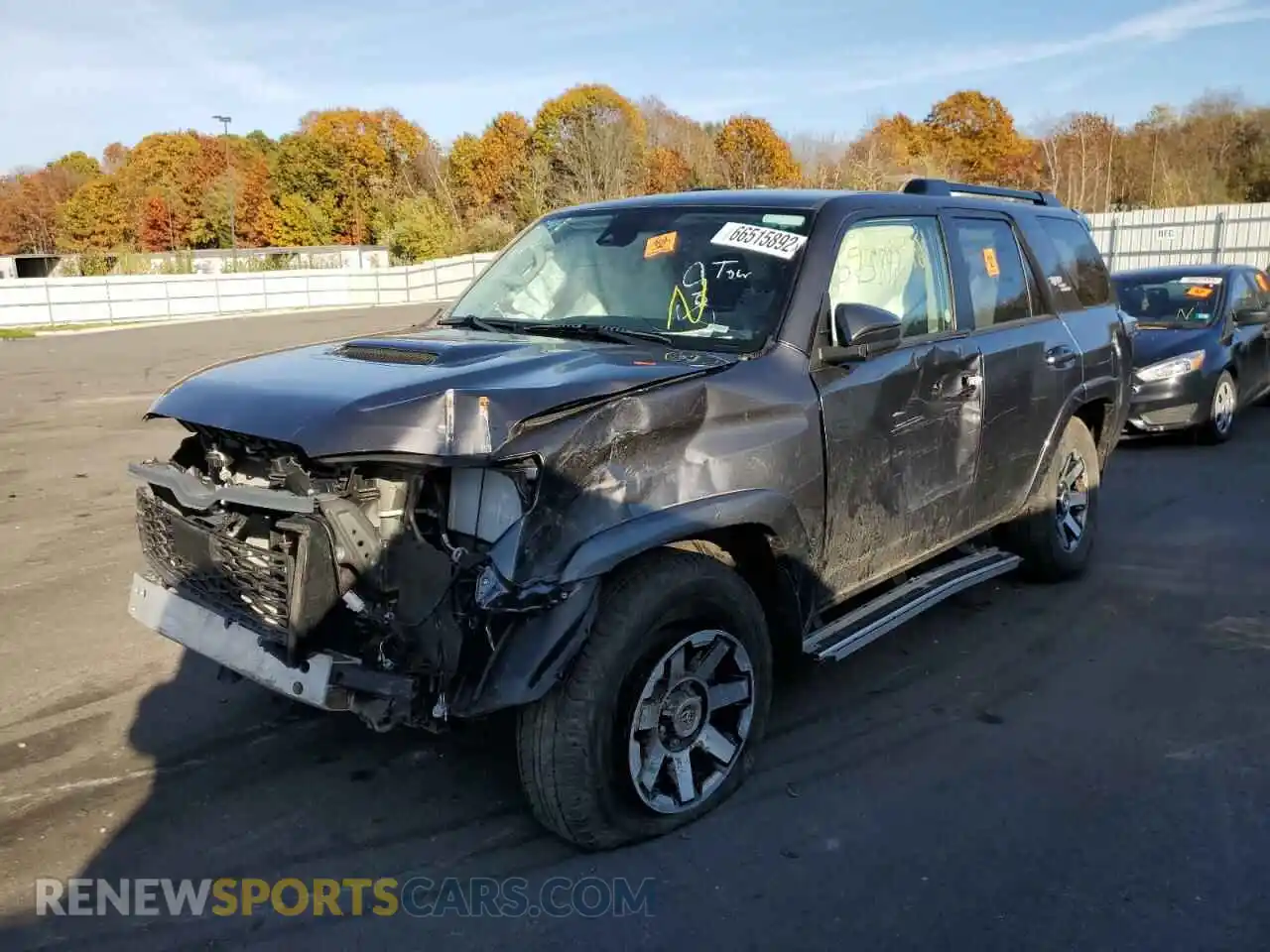 2 Photograph of a damaged car JTEPU5JR5M5909658 TOYOTA 4RUNNER 2021