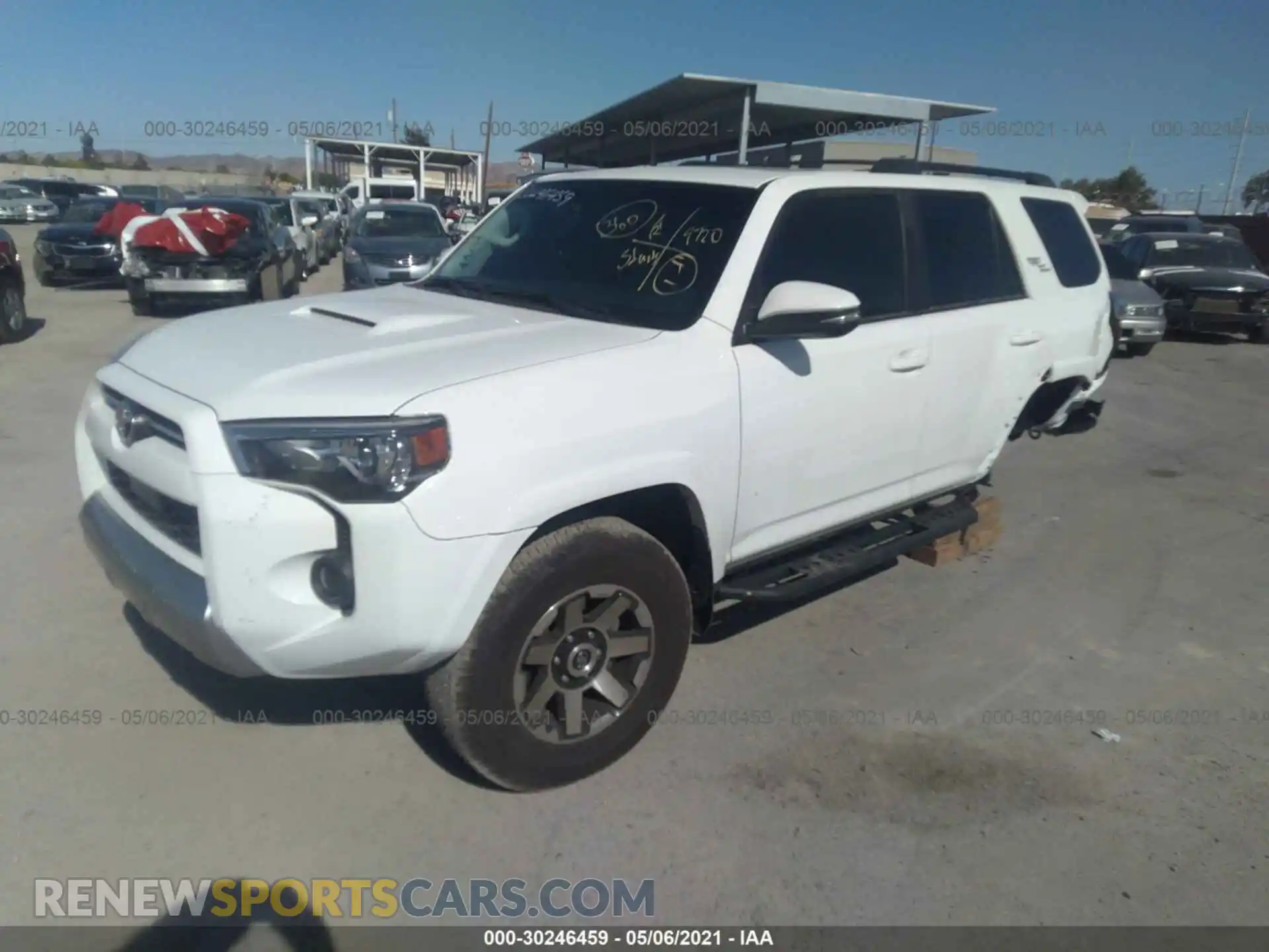 2 Photograph of a damaged car JTERU5JR0M5875508 TOYOTA 4RUNNER 2021