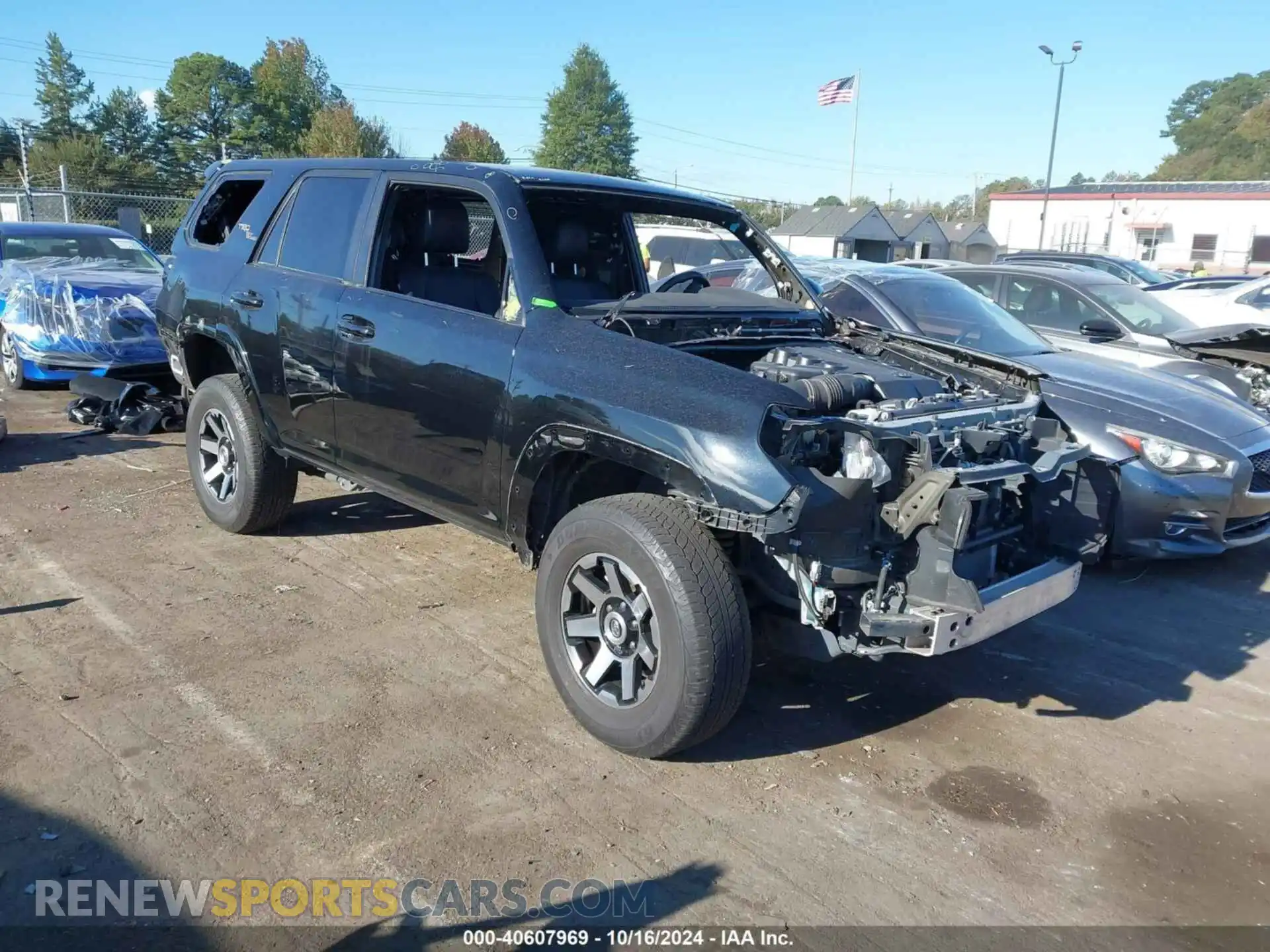 1 Photograph of a damaged car JTERU5JR1M5855560 TOYOTA 4RUNNER 2021