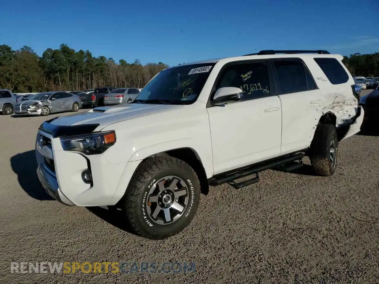 1 Photograph of a damaged car JTERU5JR2M5876417 TOYOTA 4RUNNER 2021