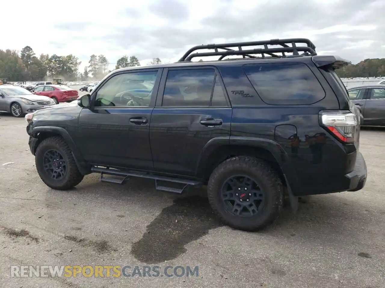 2 Photograph of a damaged car JTERU5JR2M5924045 TOYOTA 4RUNNER 2021