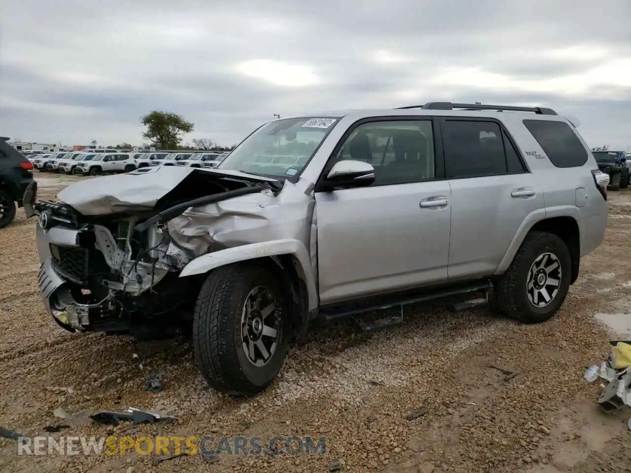 1 Photograph of a damaged car JTERU5JR2M5926877 TOYOTA 4RUNNER 2021