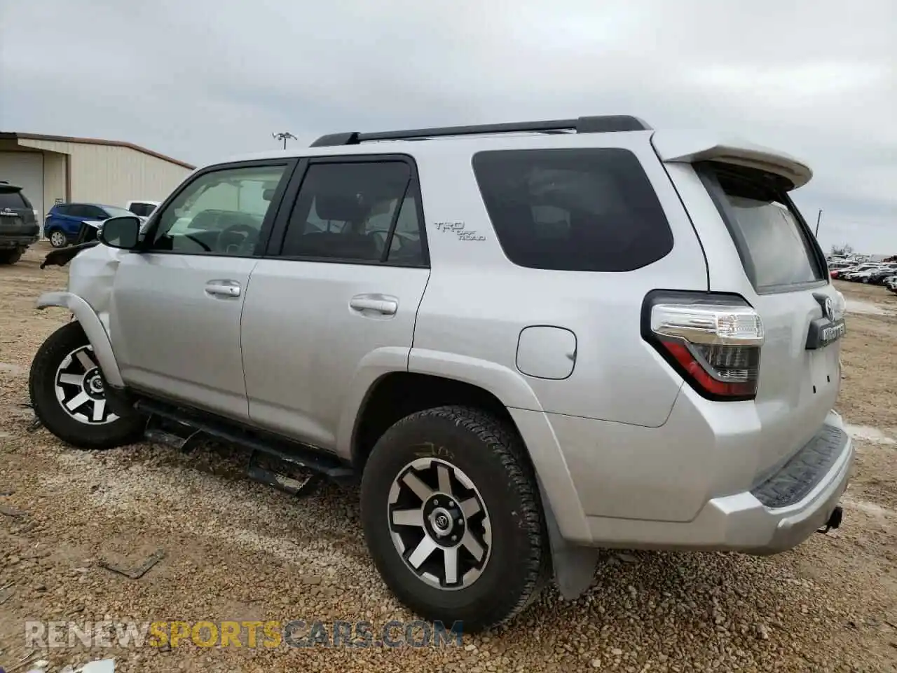 2 Photograph of a damaged car JTERU5JR2M5926877 TOYOTA 4RUNNER 2021