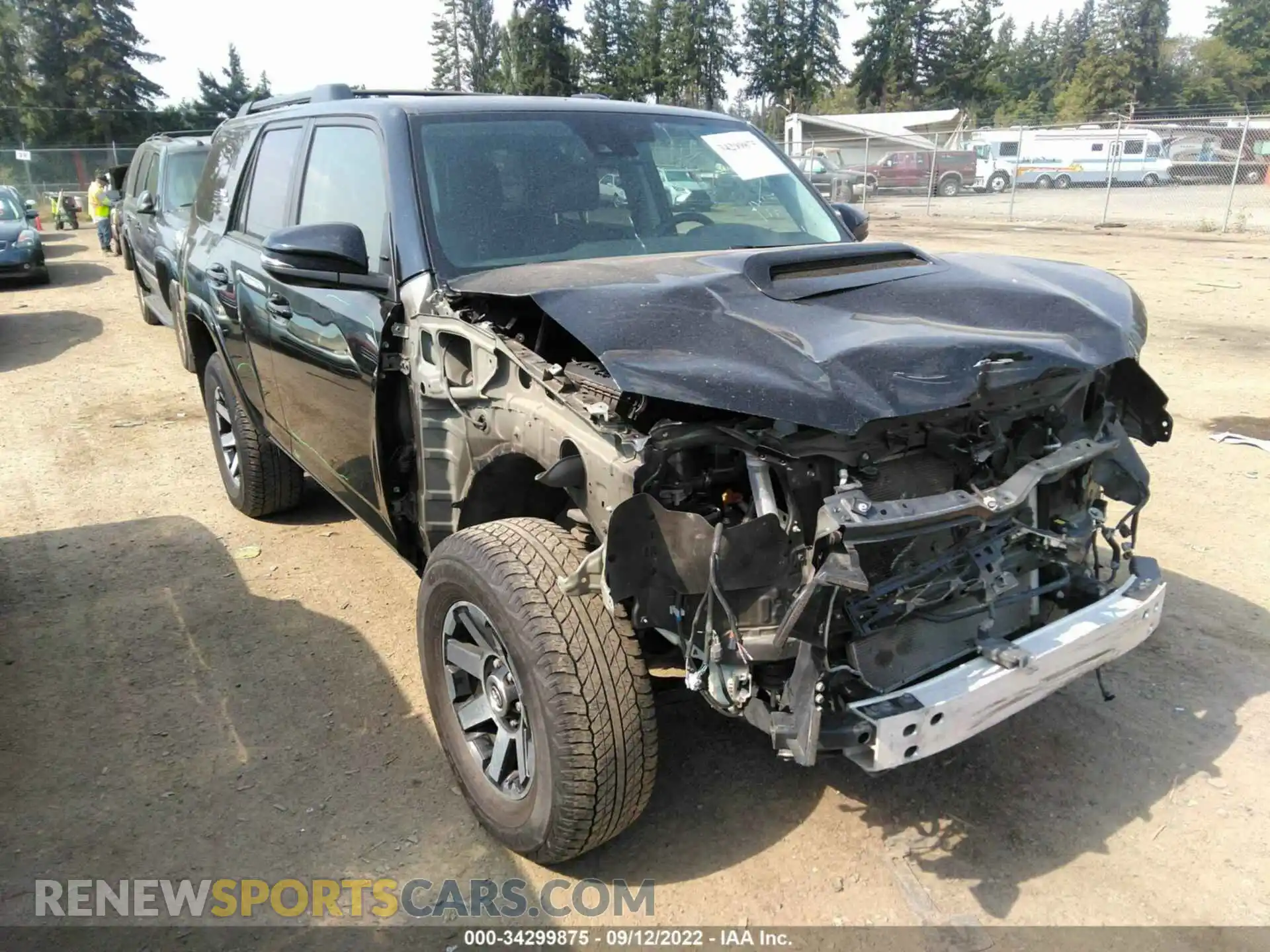 1 Photograph of a damaged car JTERU5JR3M5874000 TOYOTA 4RUNNER 2021