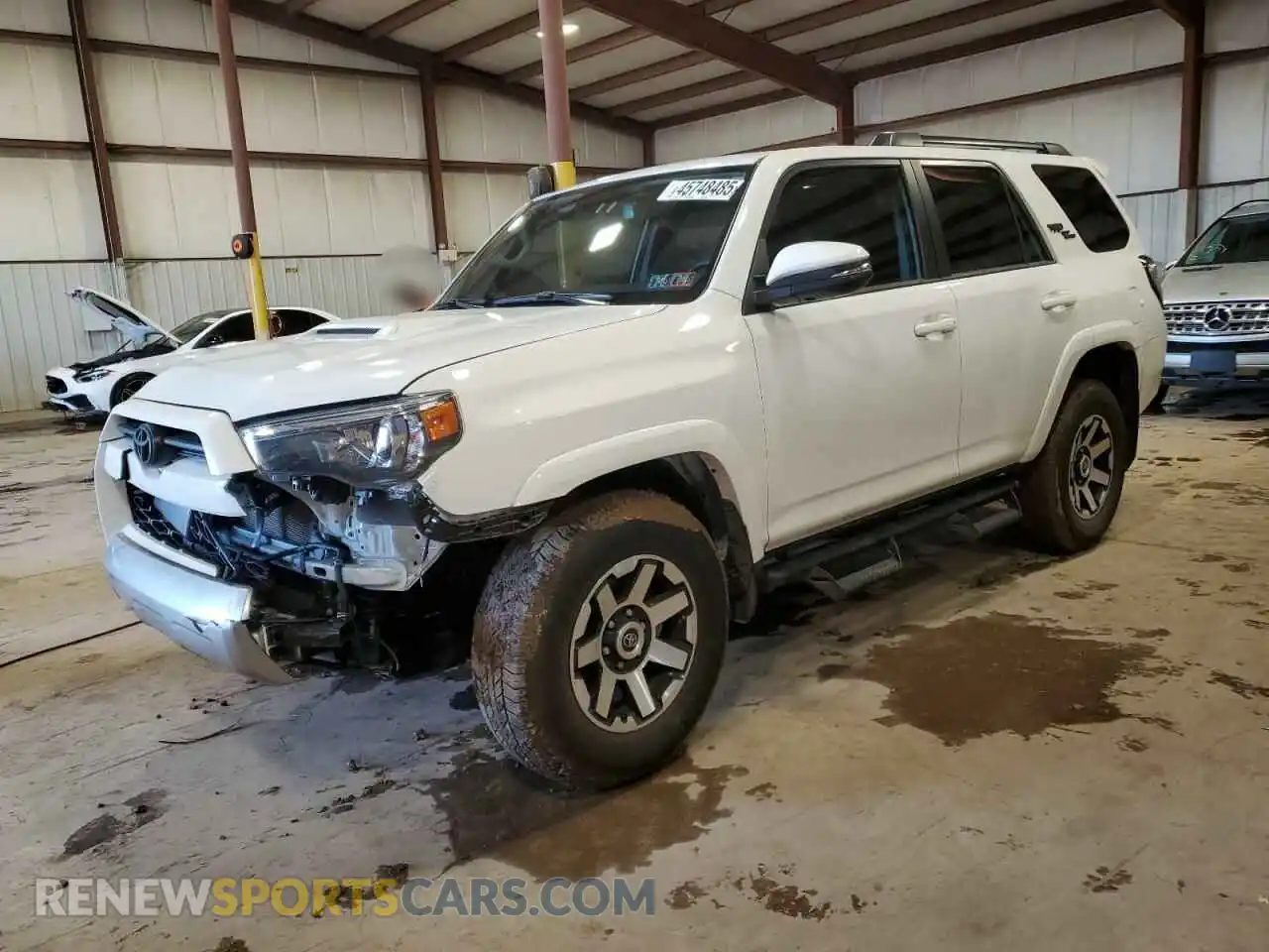 1 Photograph of a damaged car JTERU5JR3M5951285 TOYOTA 4RUNNER 2021