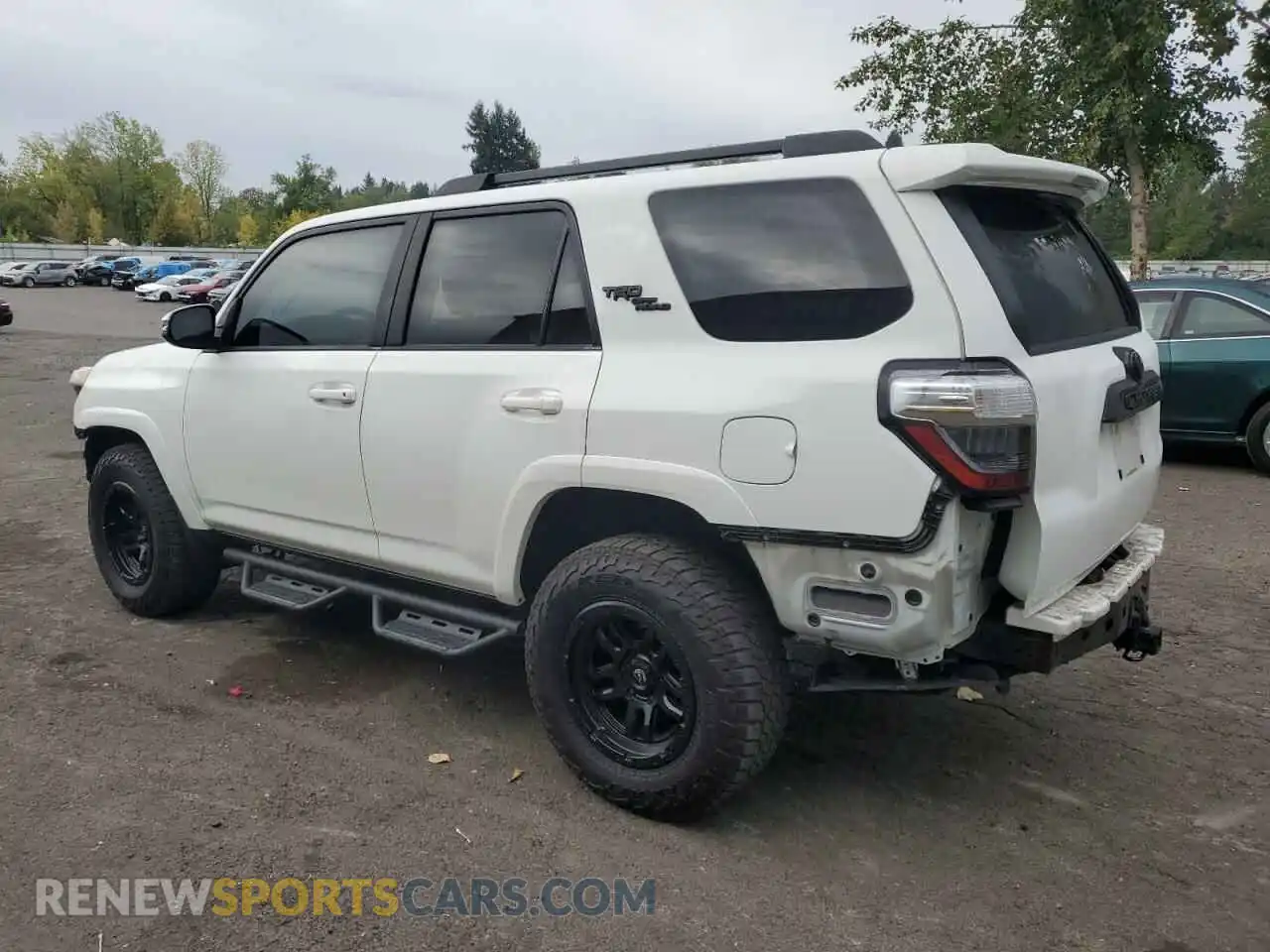 2 Photograph of a damaged car JTERU5JR3M5958088 TOYOTA 4RUNNER 2021