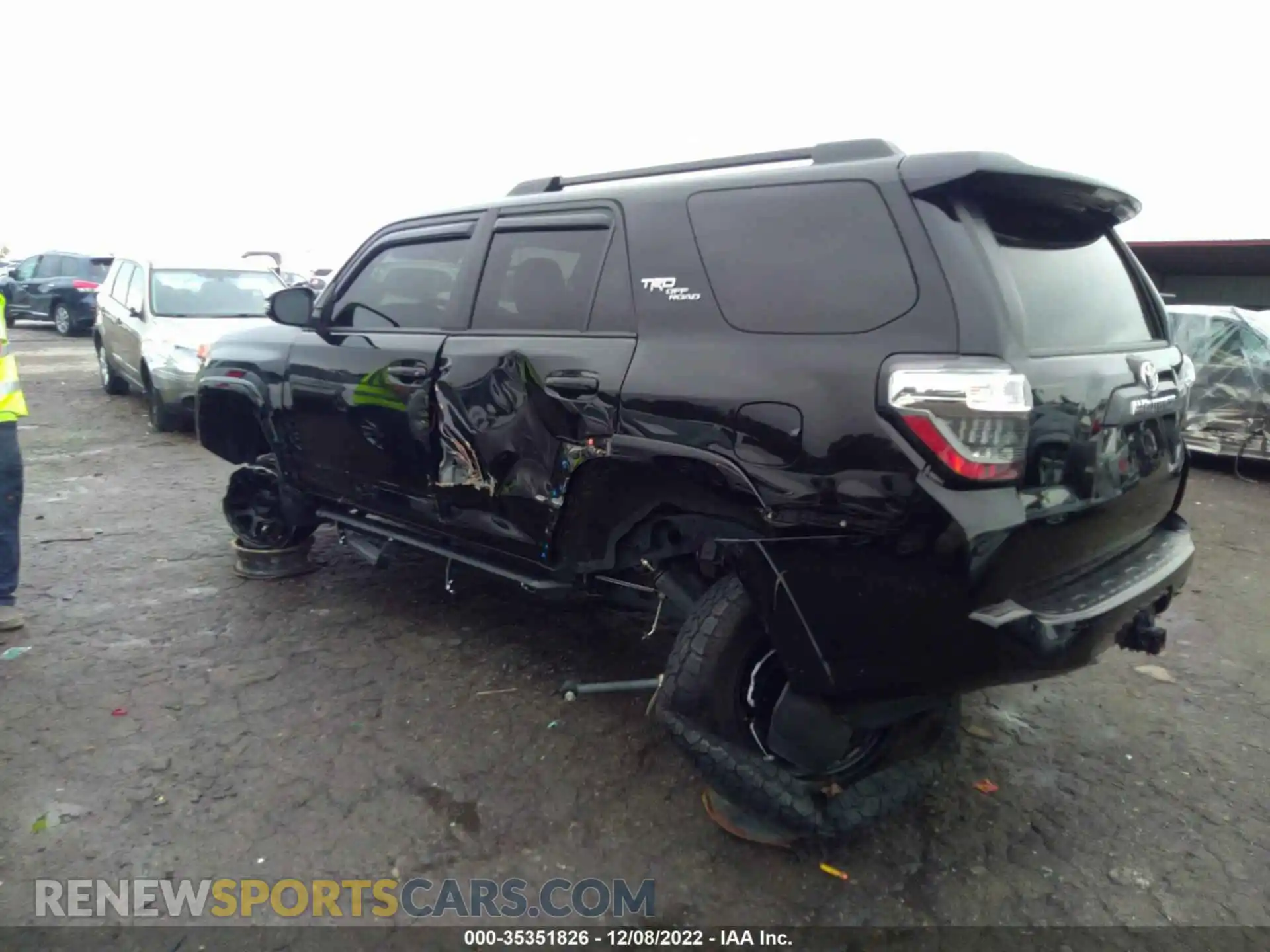 3 Photograph of a damaged car JTERU5JR4M5867959 TOYOTA 4RUNNER 2021