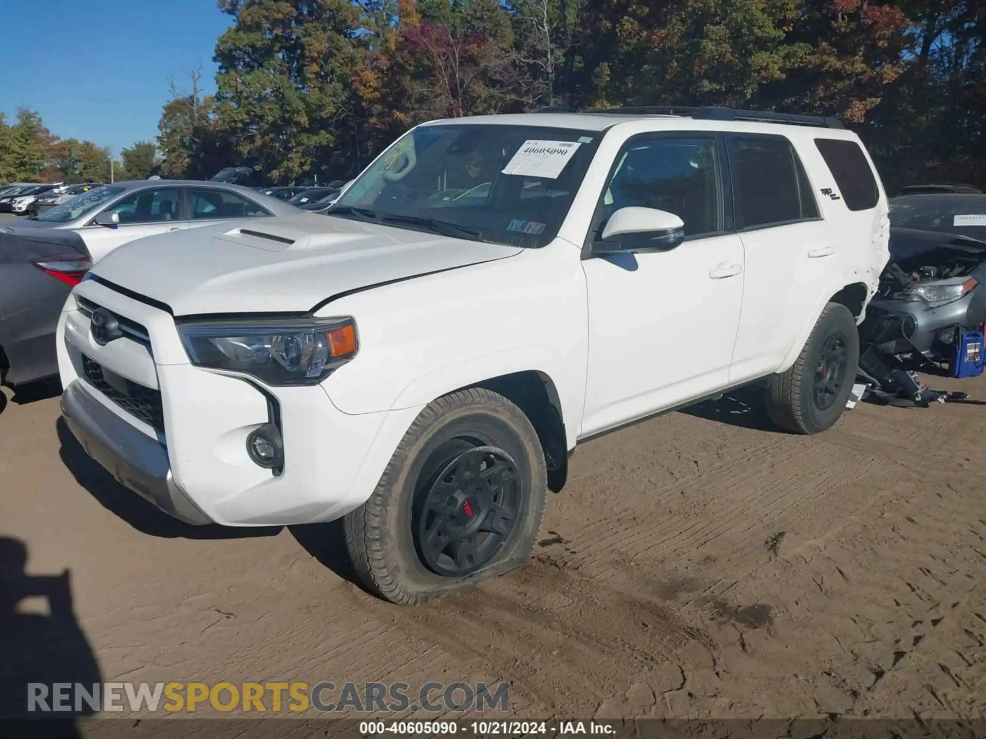 2 Photograph of a damaged car JTERU5JR4M5961095 TOYOTA 4RUNNER 2021