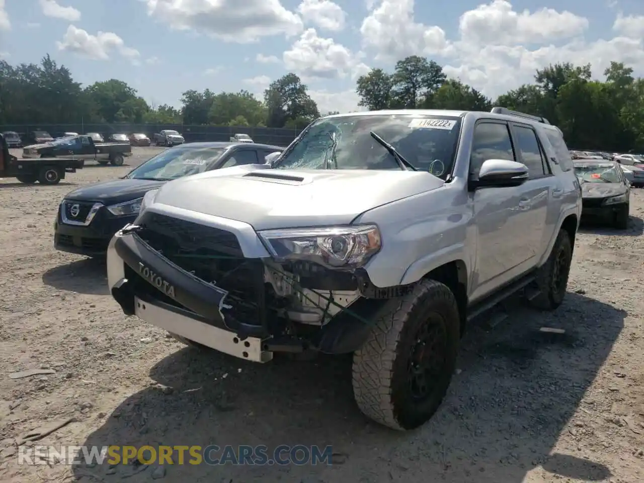 2 fotografías del automóvil dañado JTERU5JR5M5926517 TOYOTA 4RUNNER 2021