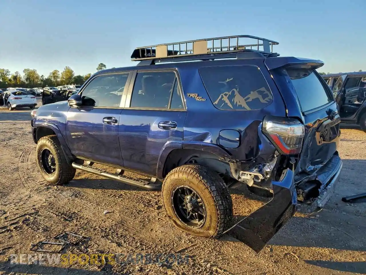 2 Photograph of a damaged car JTERU5JR5M5944502 TOYOTA 4RUNNER 2021