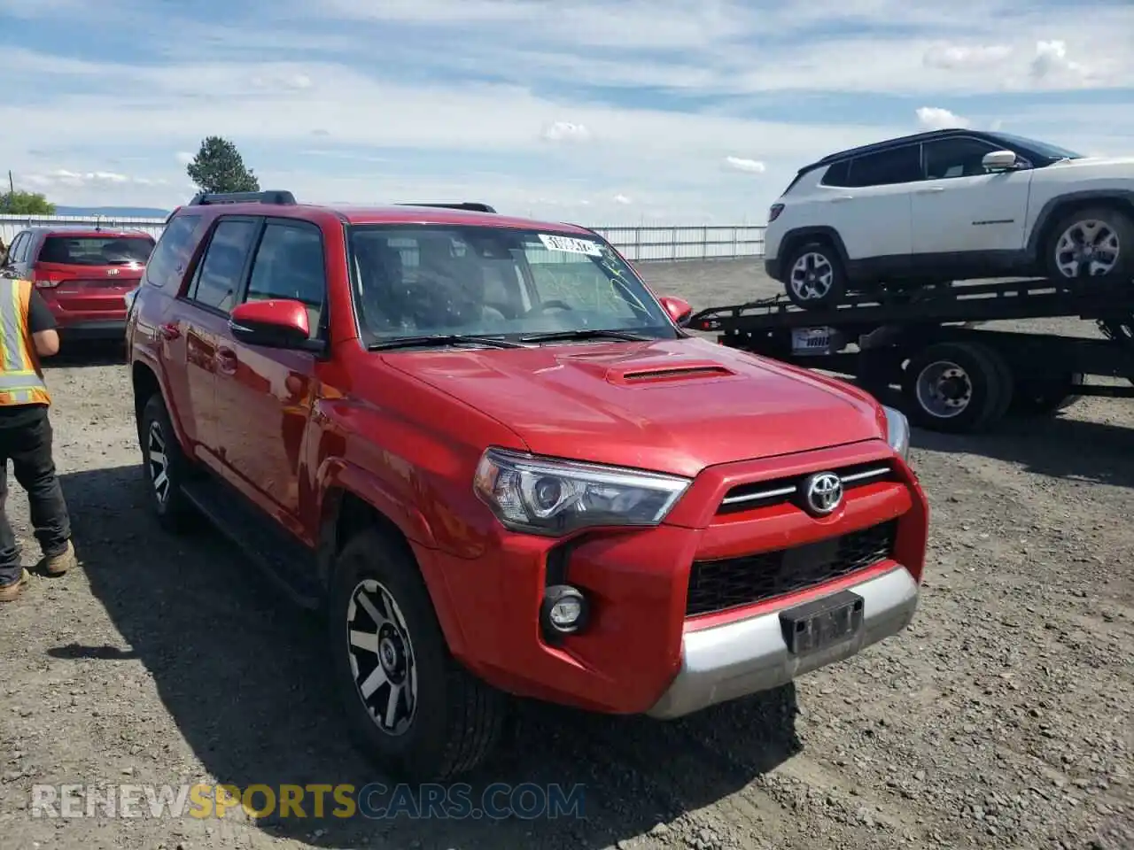 1 Photograph of a damaged car JTERU5JR6M5932732 TOYOTA 4RUNNER 2021